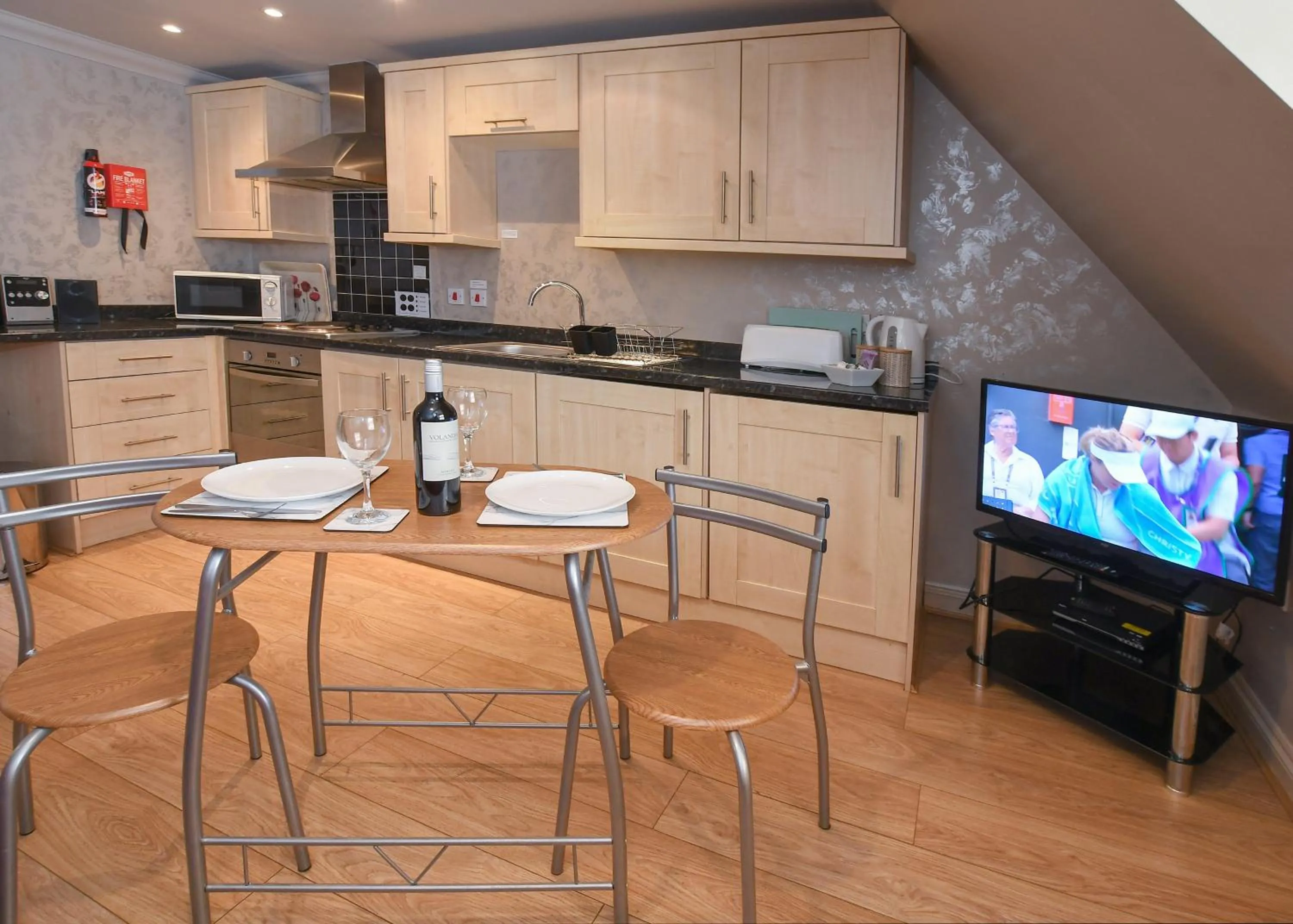 Kitchen or kitchenette in The Queens Hotel & Victoria Cloisters Apartments
