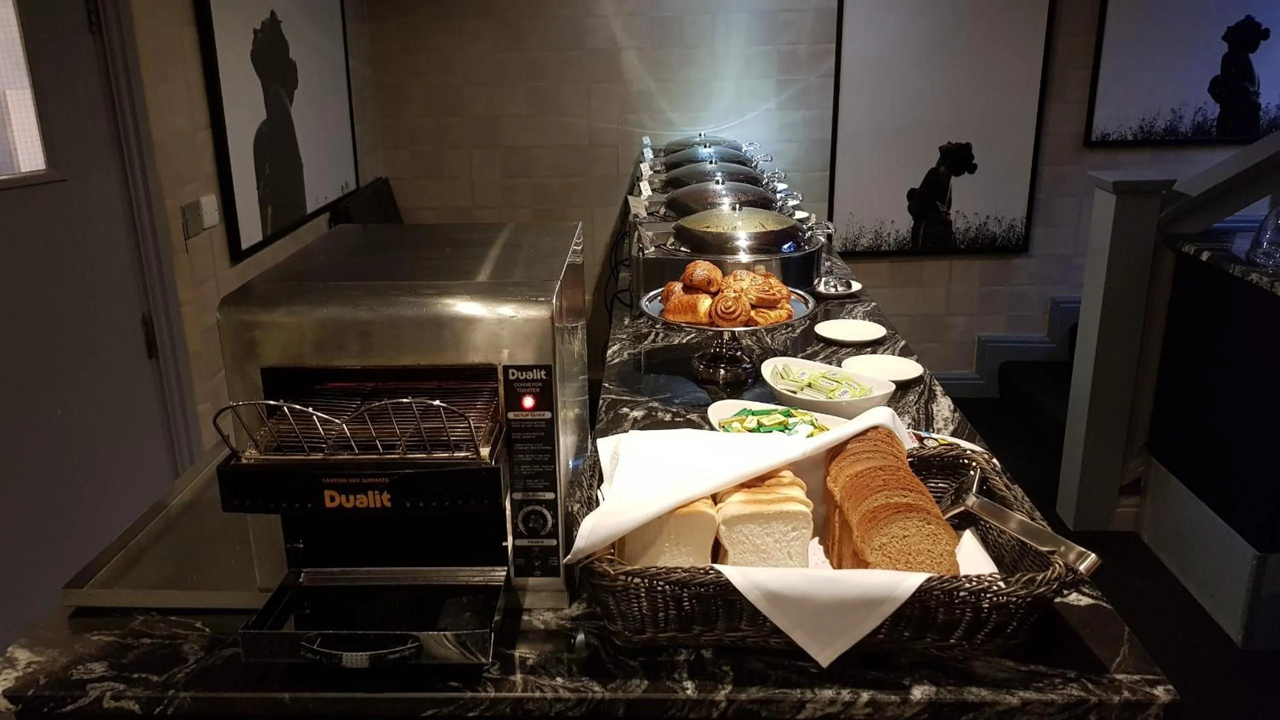 Breakfast in St James Hotel; BW Premier Collection