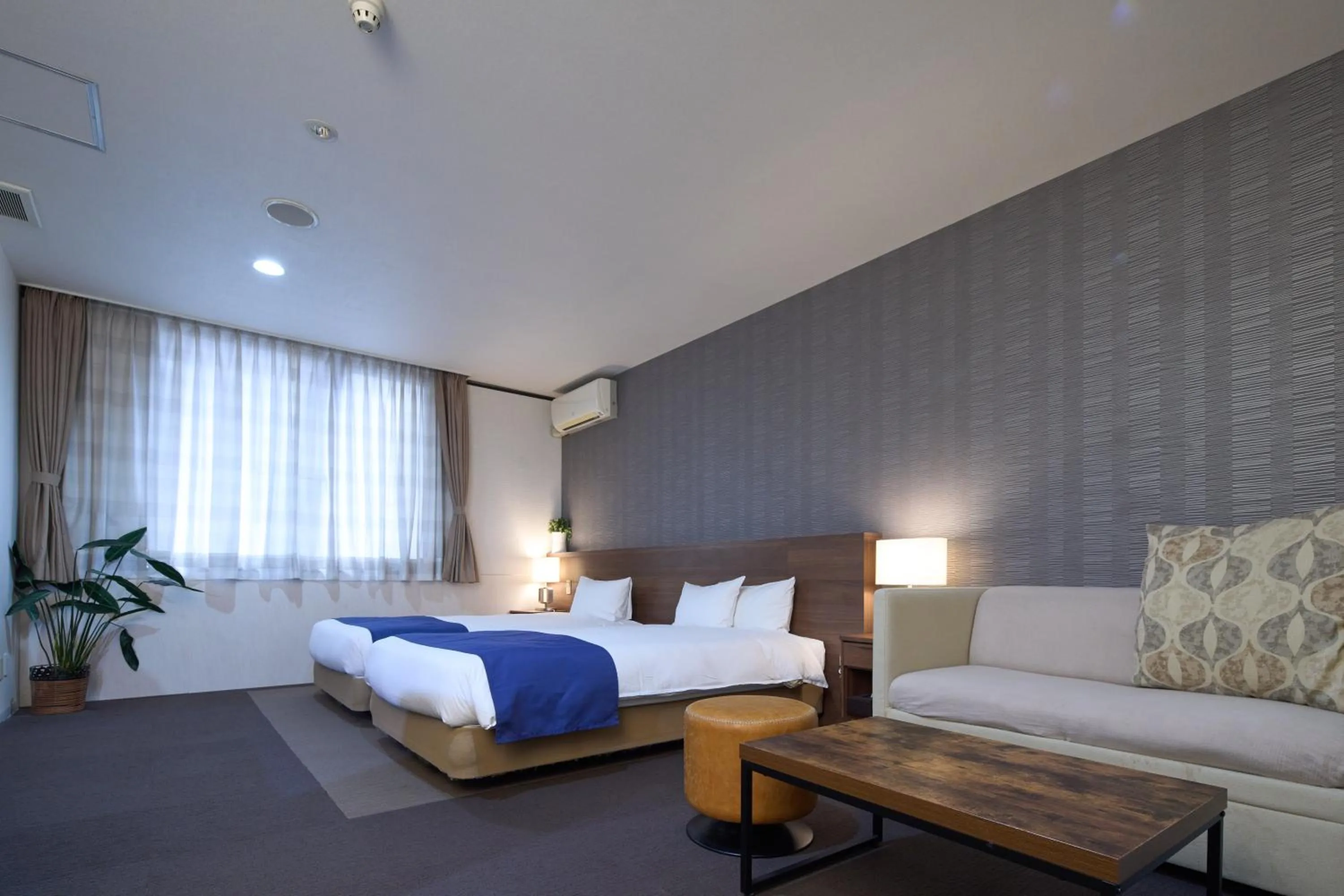 Photo of the whole room, Bed in Hotel Tohkai