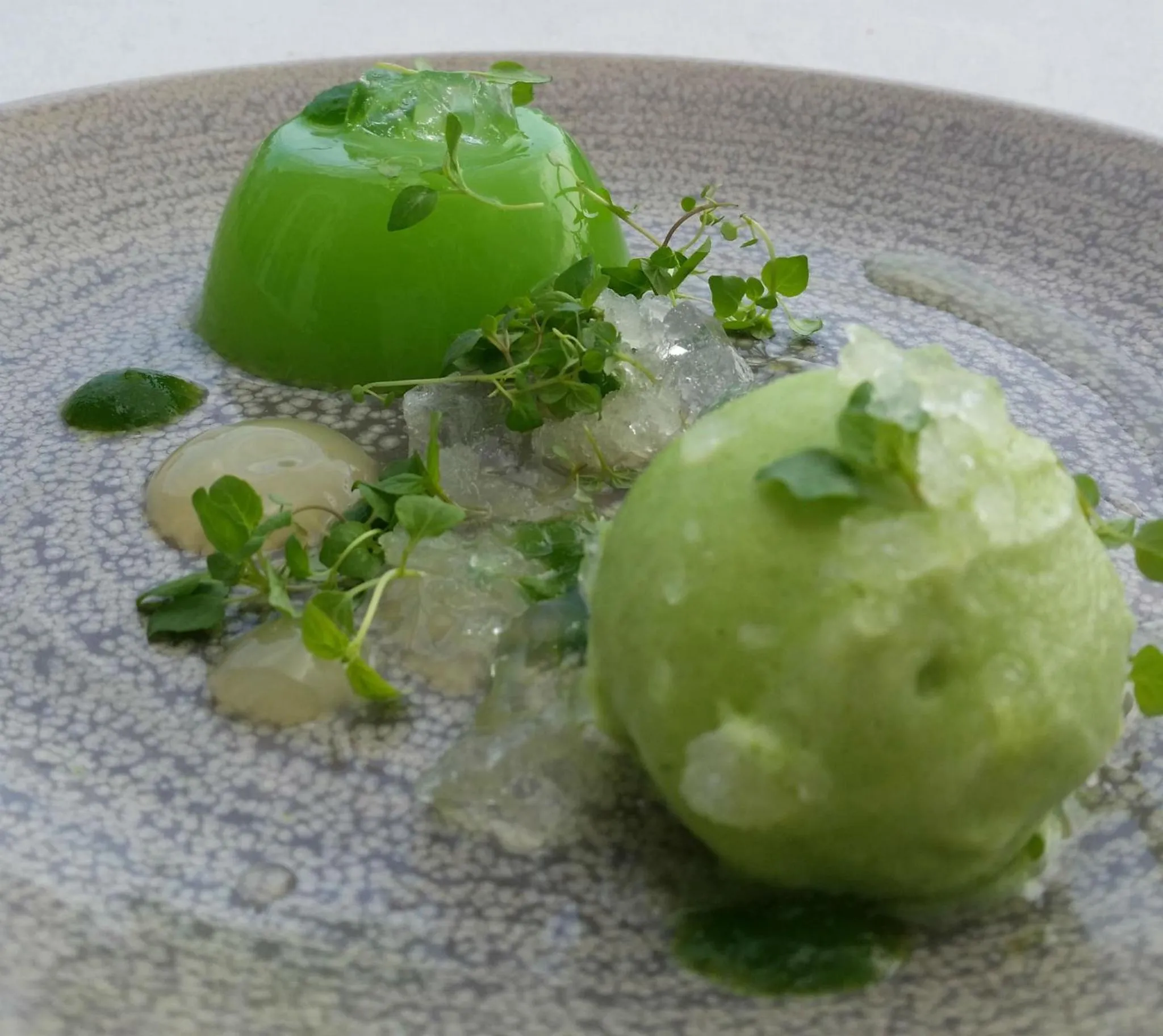 Restaurant/places to eat in Salthouse Harbour Hotel