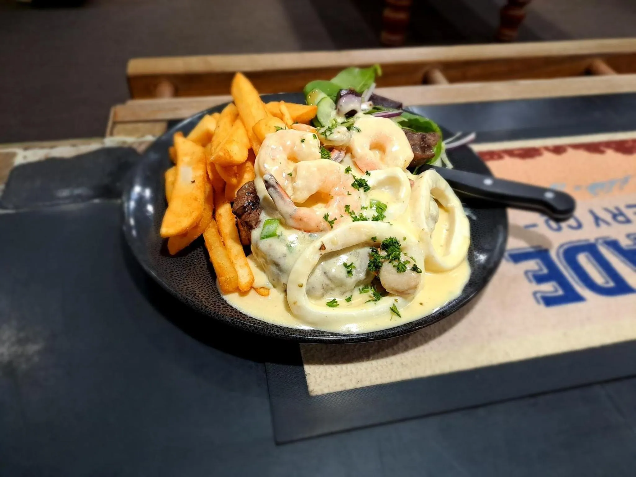 Restaurant/places to eat in Tandara Motor Inn