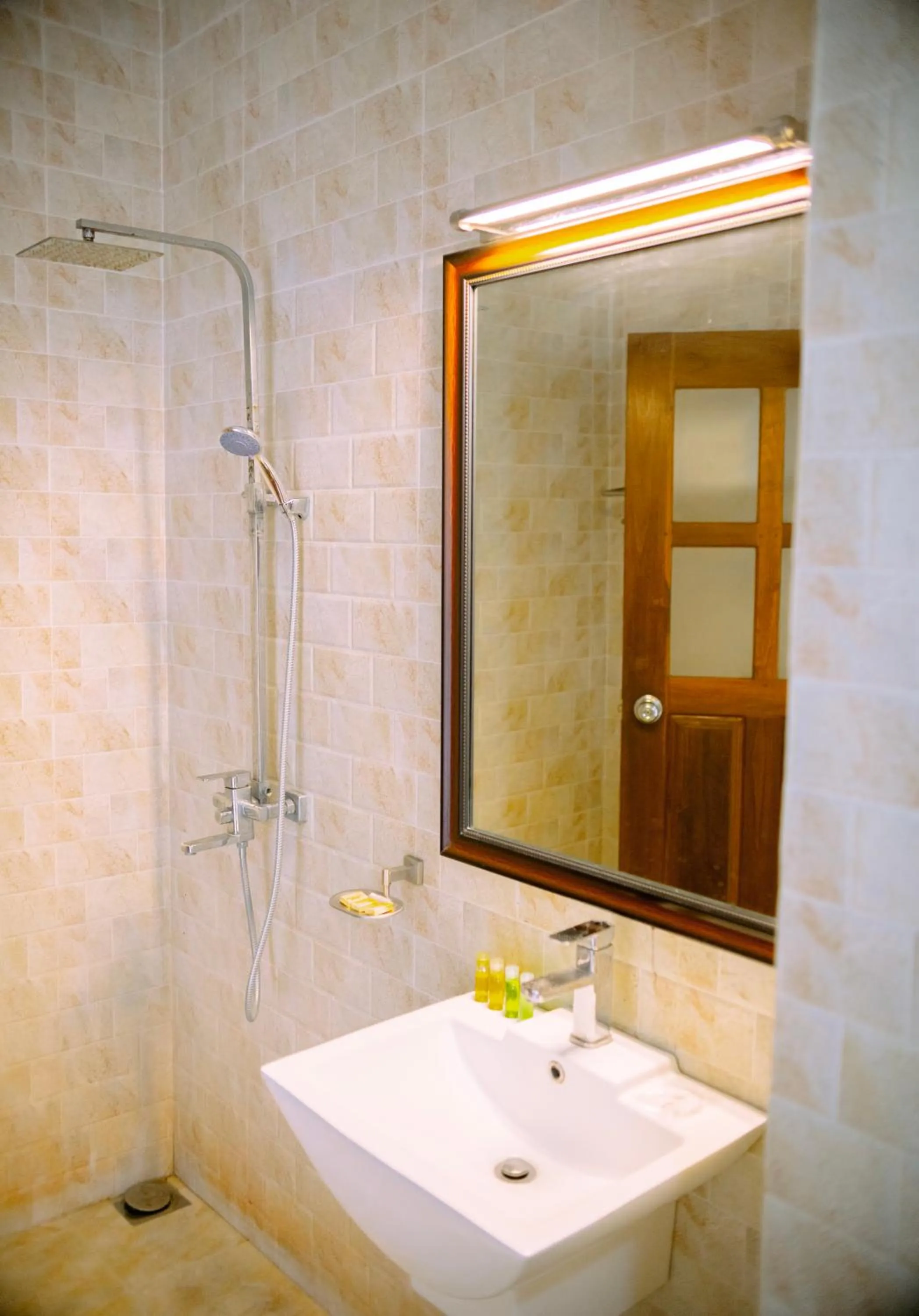 Bathroom in Yala Hotel Elephant Eye