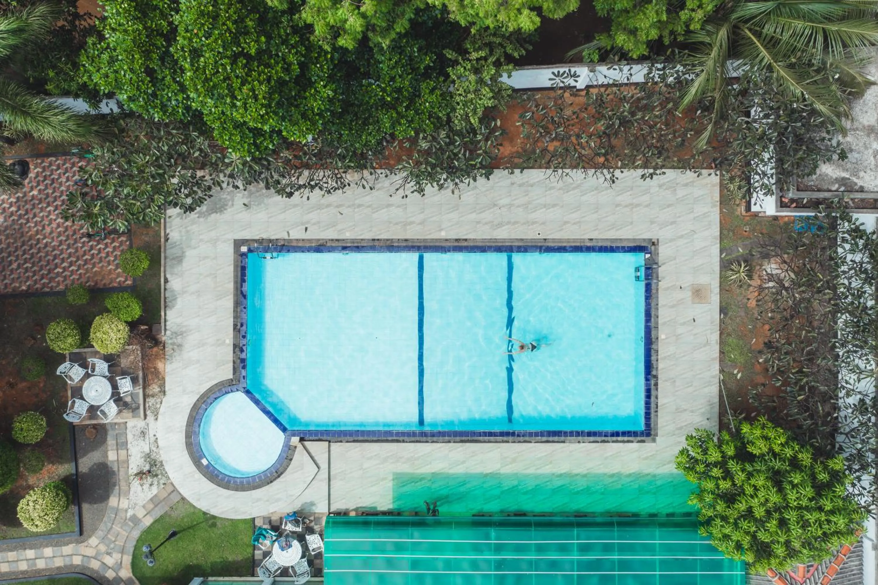 Swimming pool in Yala Hotel Elephant Eye