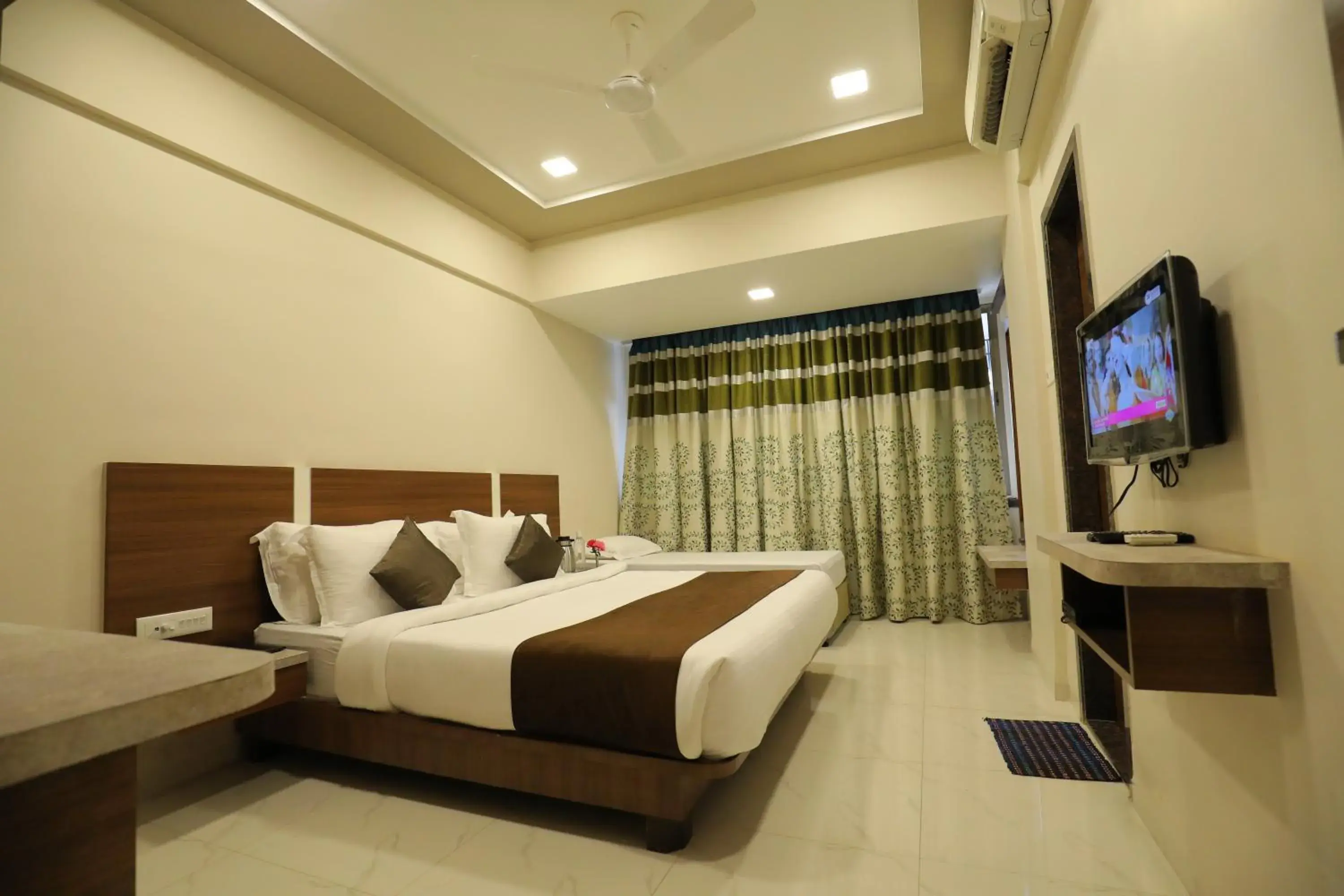 Bedroom, Bed in Highland Resort Bedroom, Bed in Highland Resort