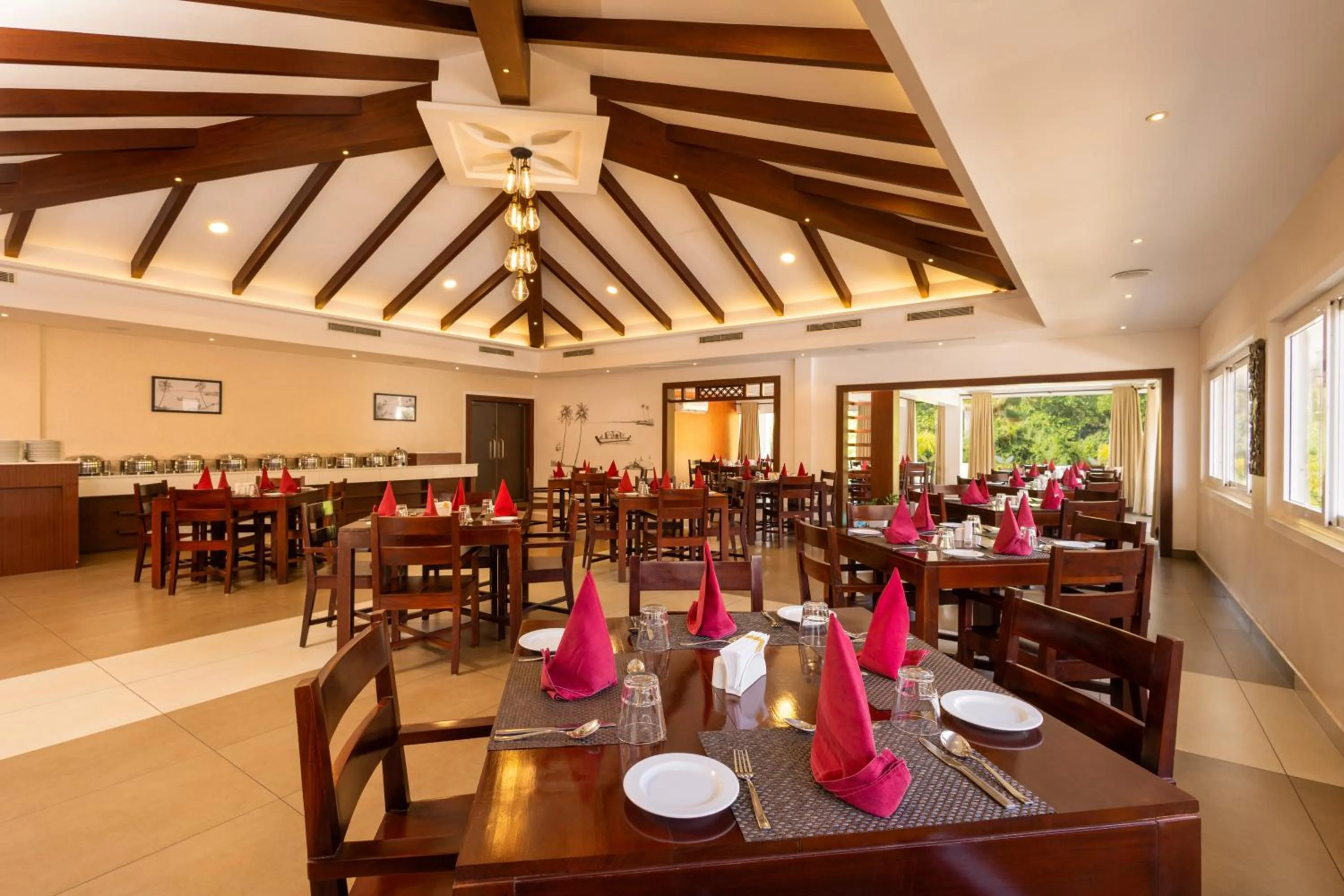 Restaurant/places to eat in Lake Canopy Alleppey
