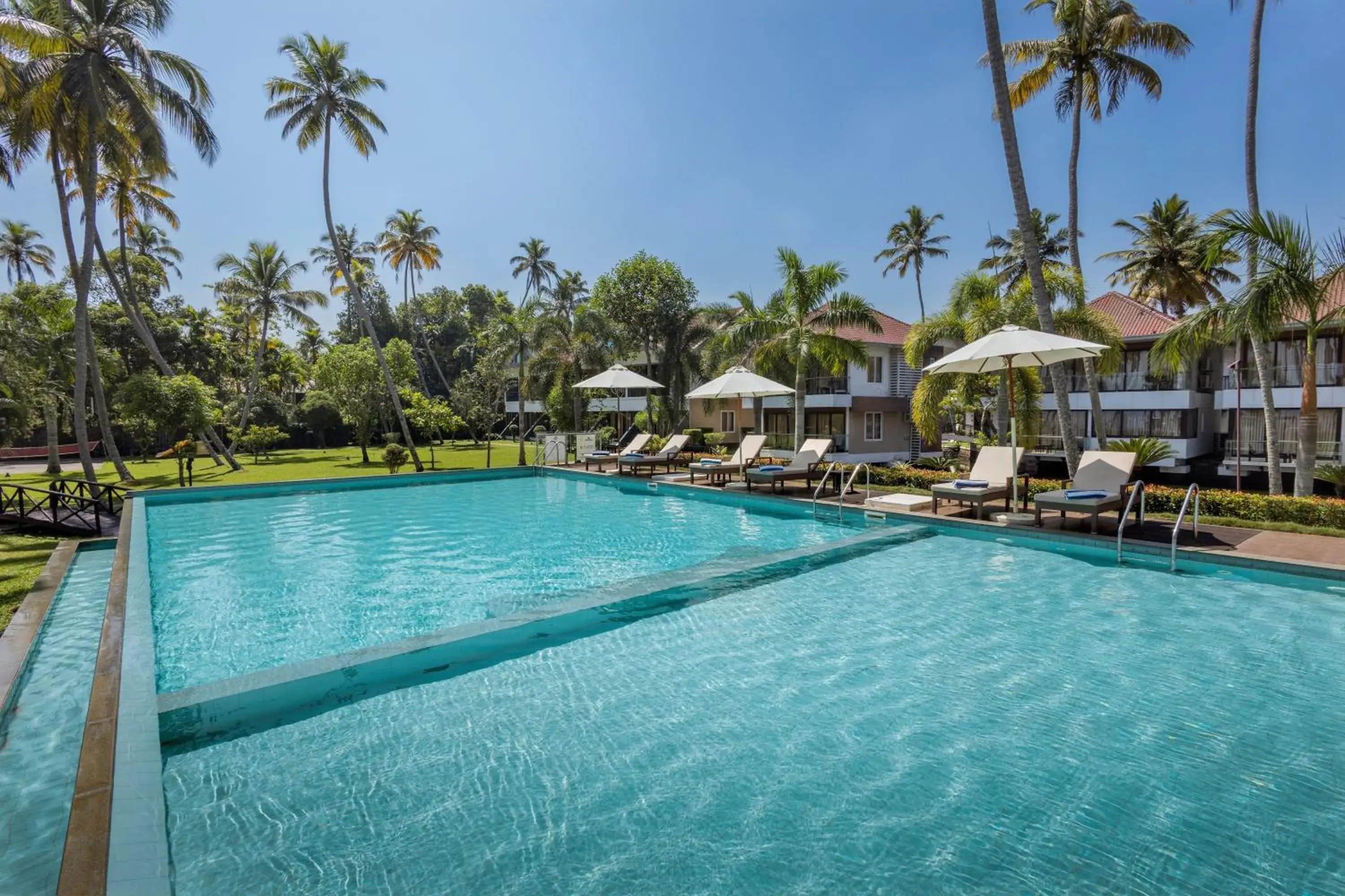 Swimming pool in Lake Canopy Alleppey Swimming pool in Lake Canopy Alleppey