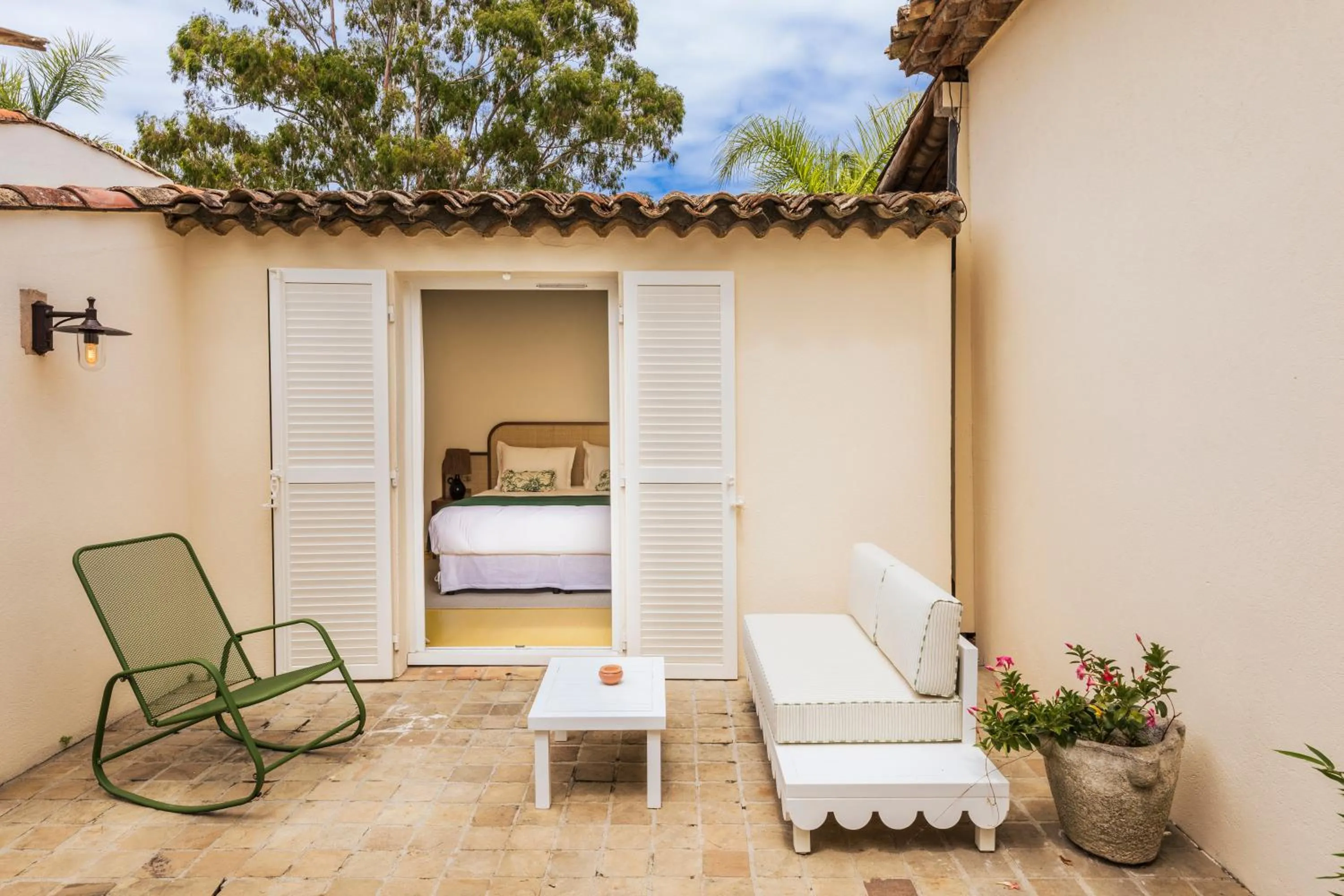 Balcony/Terrace in Hôtel La Tartane Saint-Tropez