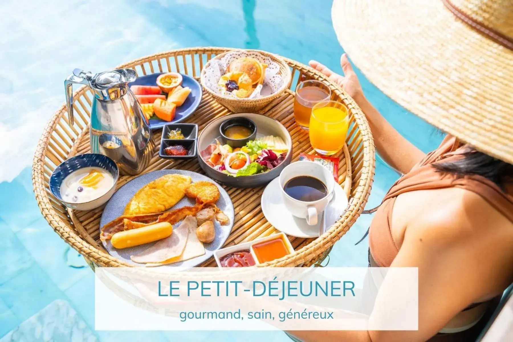 Breakfast in Hôtel La Tartane Saint-Tropez Breakfast in Hôtel La Tartane Saint-Tropez