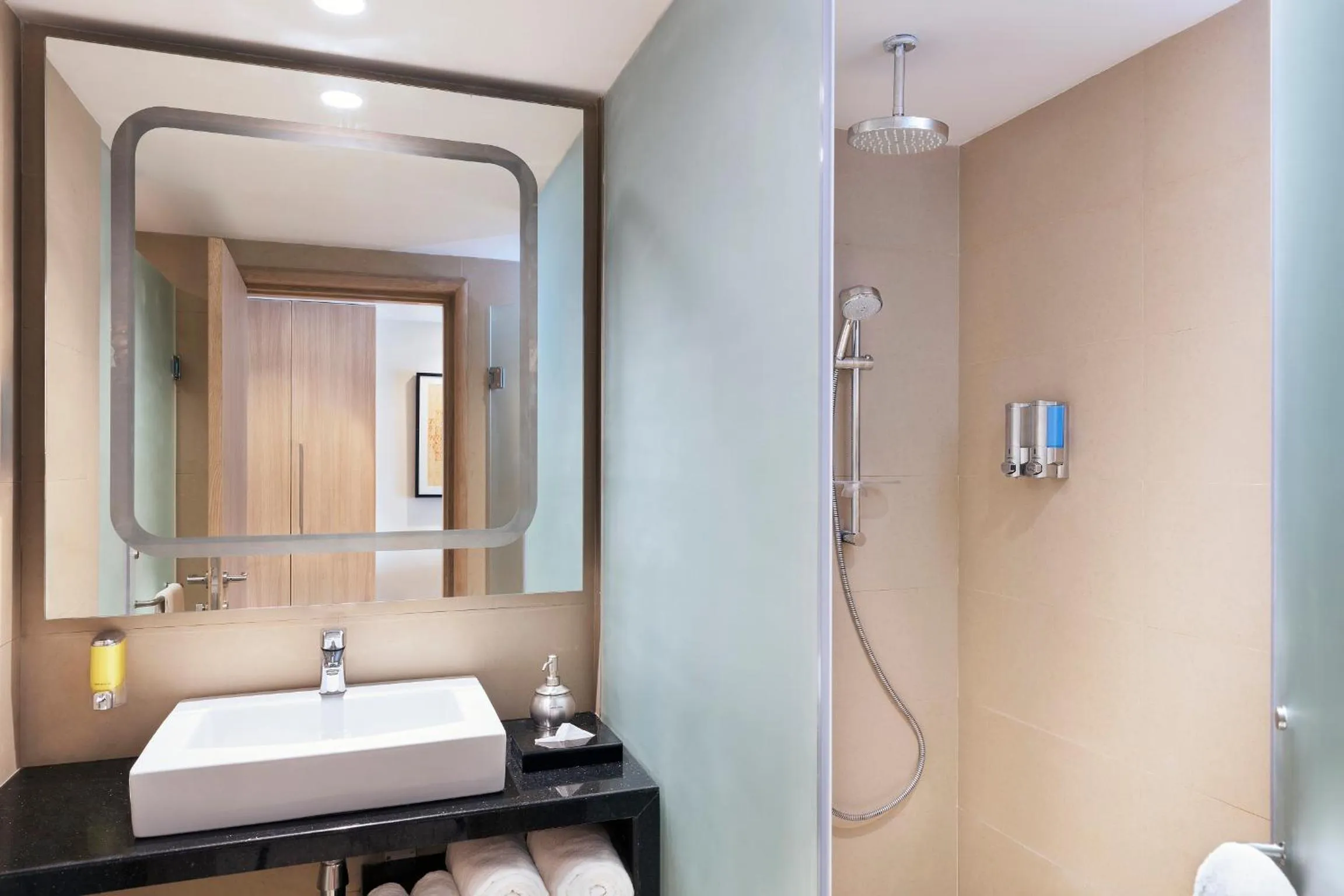 Bathroom in Oaks Bodhgaya