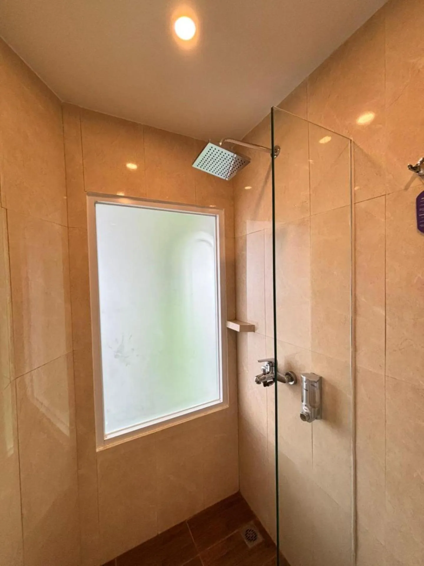 Bathroom in POP! Hotel Banjarmasin