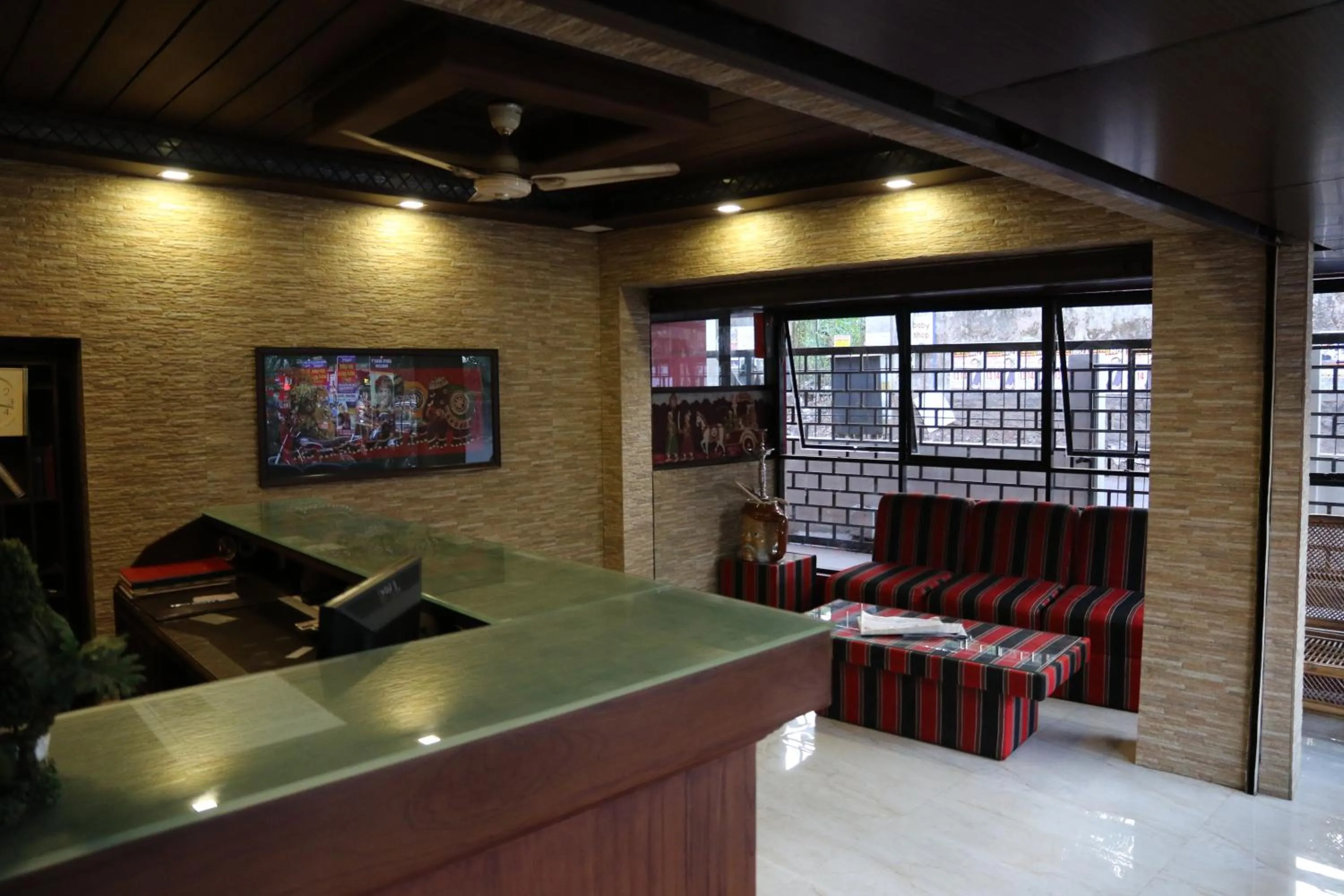 Property building in AIRCO Le-Grand Inn