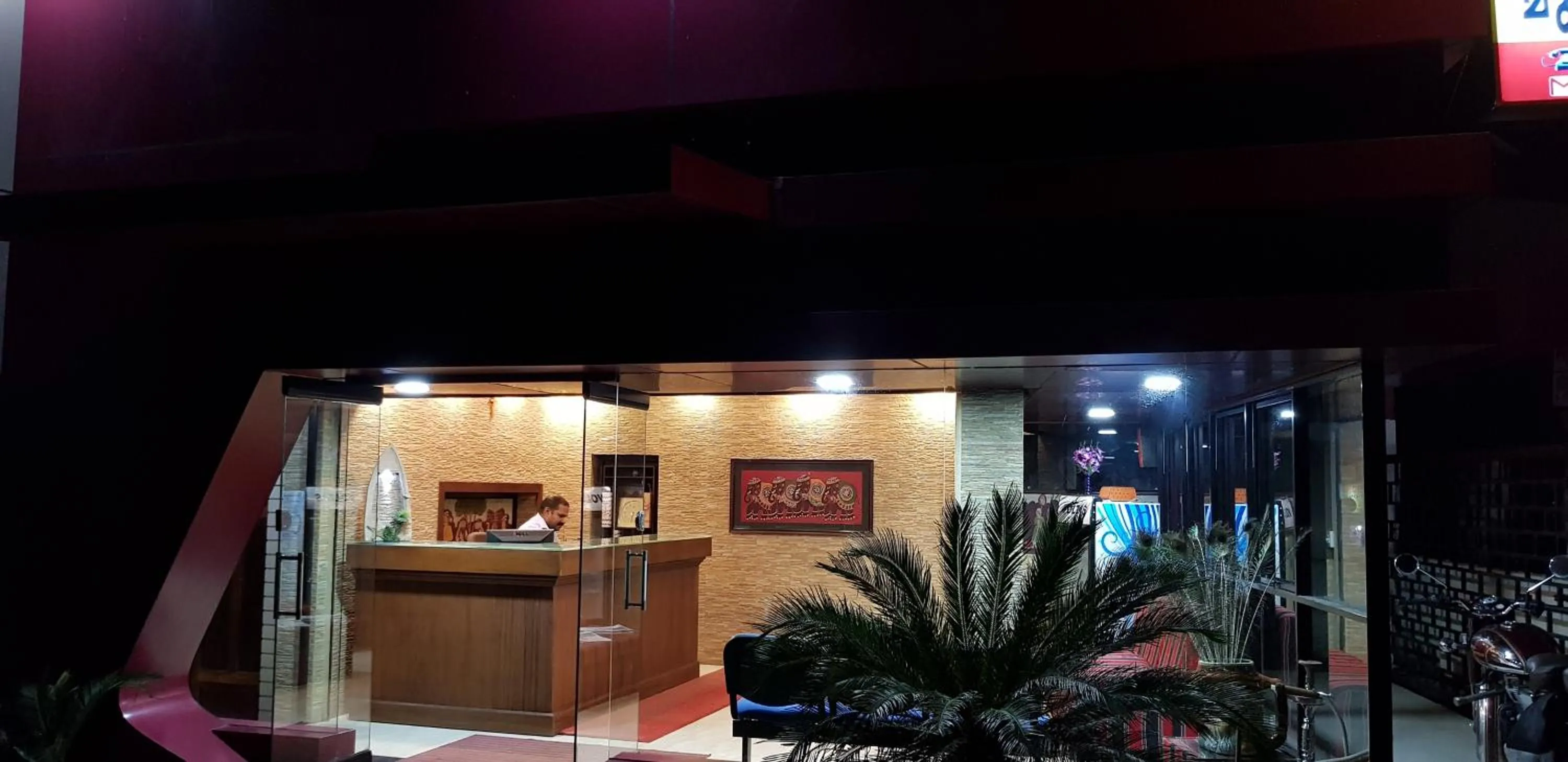 AIRCO Le-Grand Inn