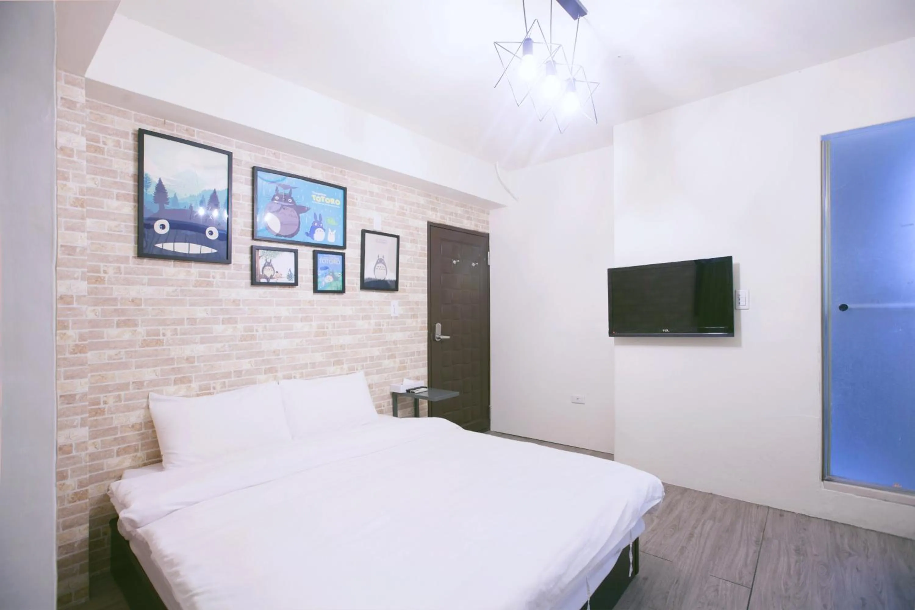 Decorative detail, Bed in Lè mù