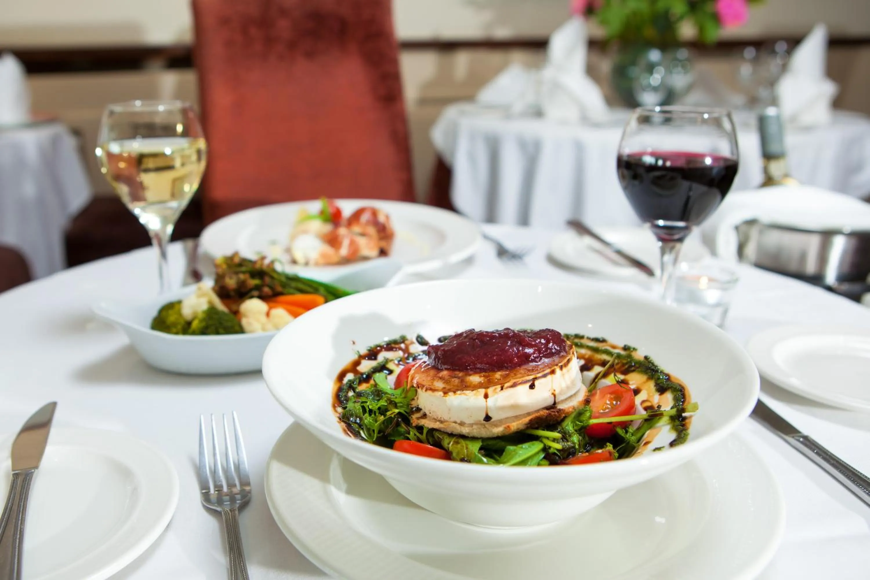 Food and drinks in Connemara Coast Hotel