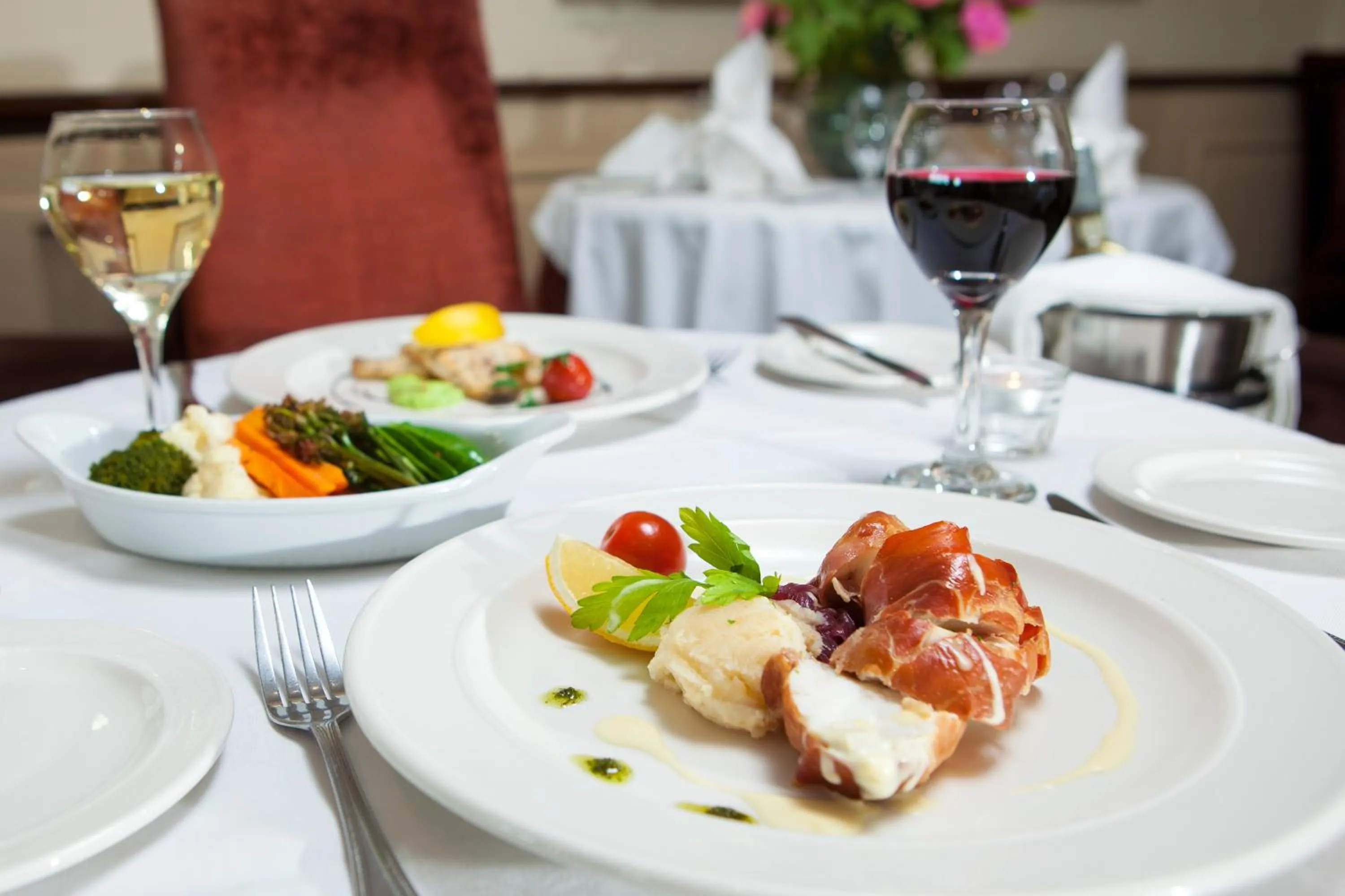 Restaurant/places to eat in Connemara Coast Hotel