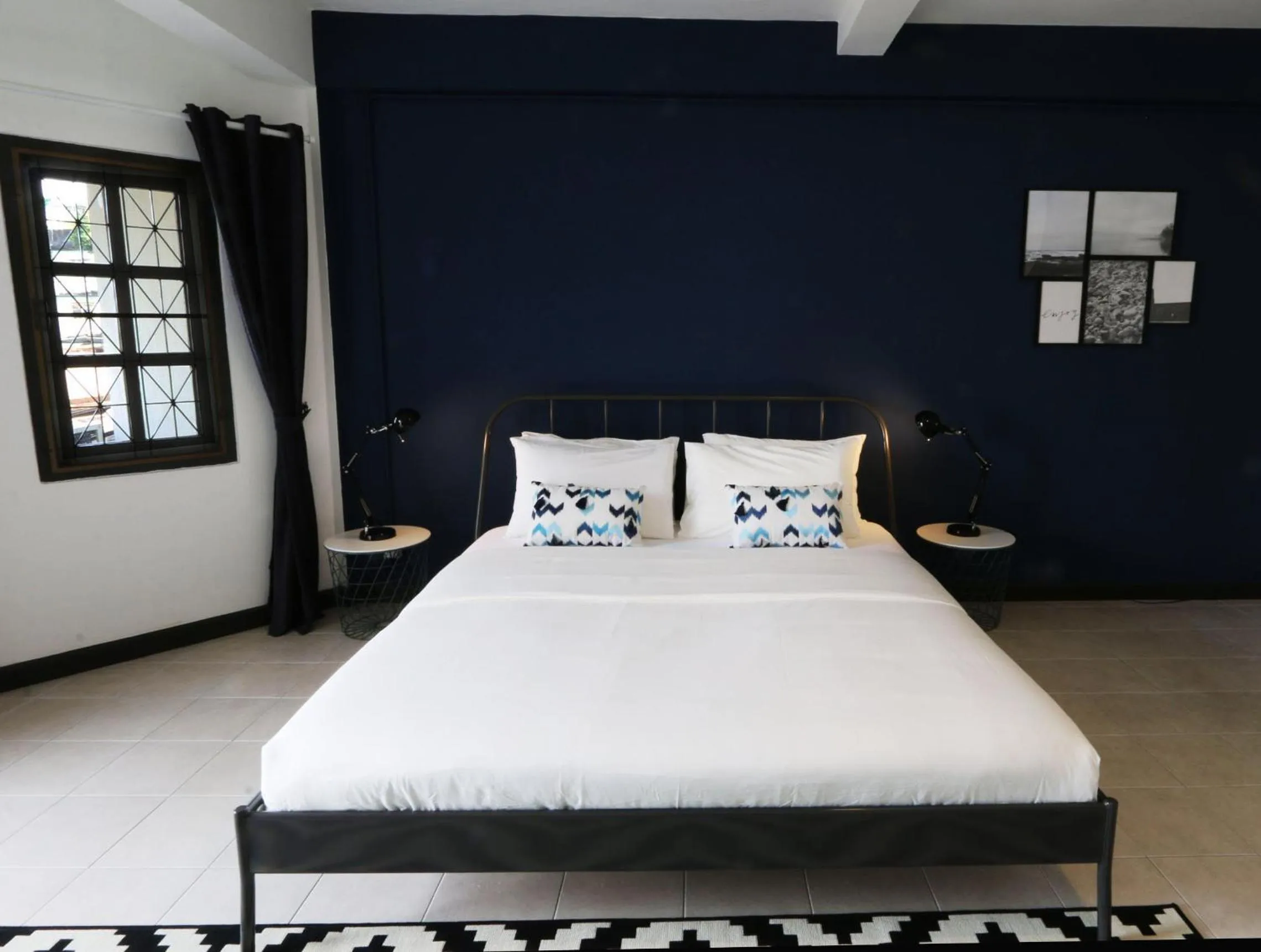 Bedroom, Bed in Neveu Premier Residence : Ratchada