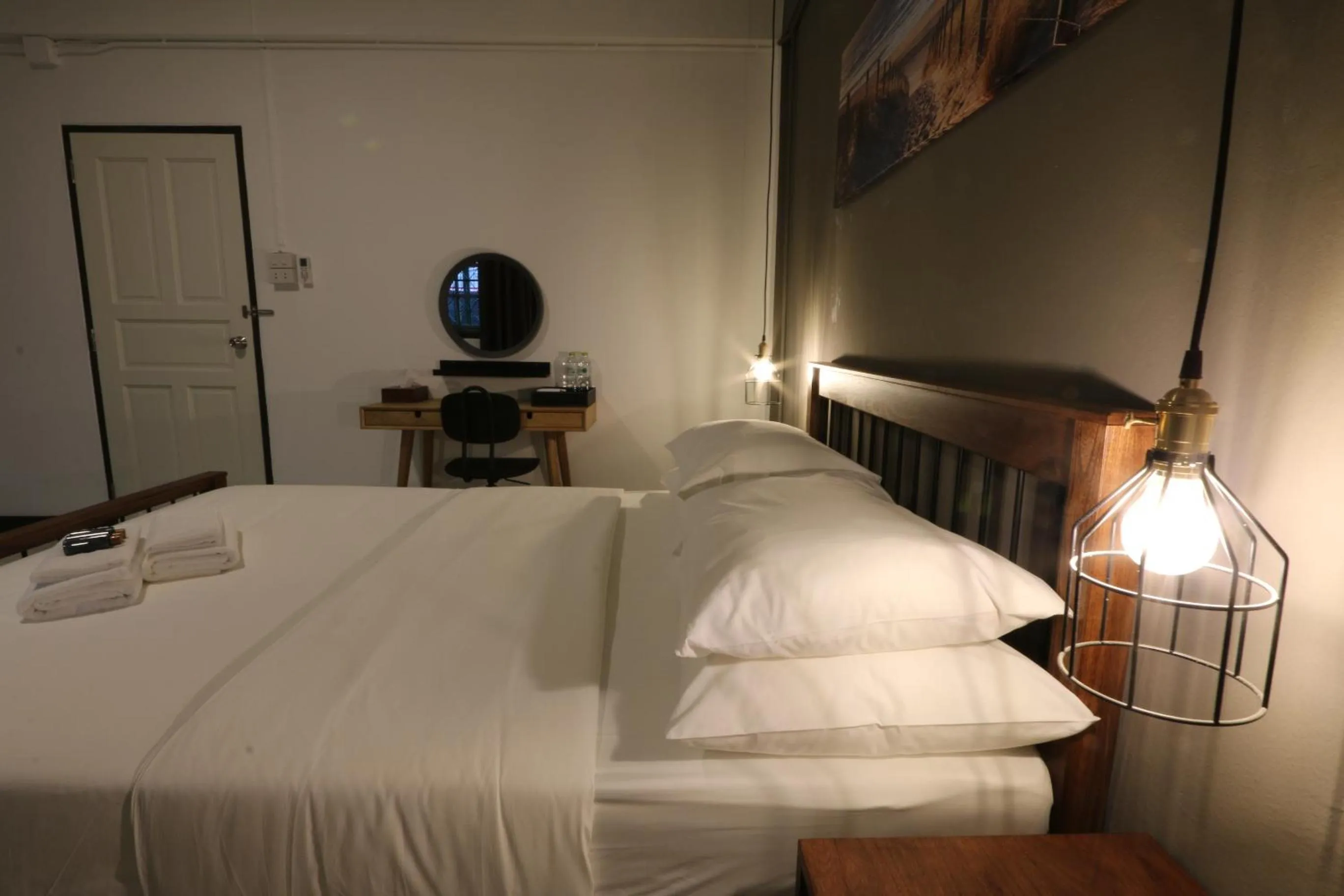 Bed in Neveu Premier Residence : Ratchada