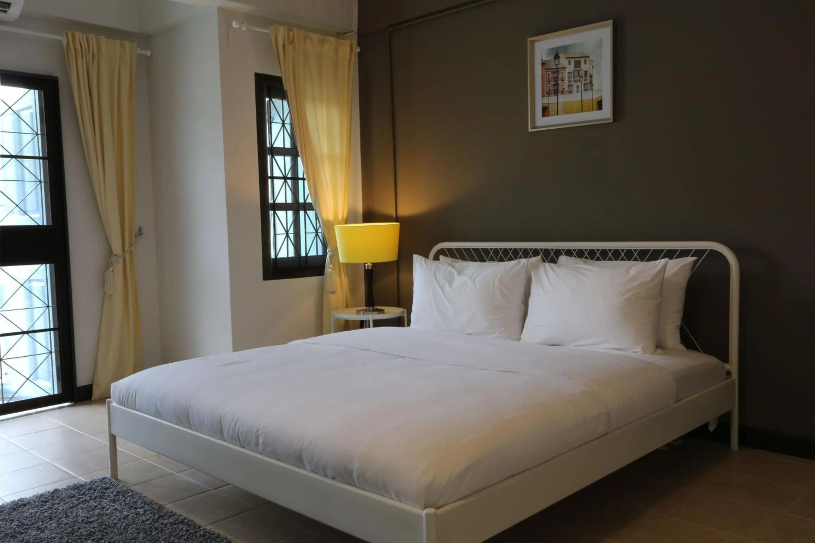 Bedroom, Bed in Neveu Premier Residence : Ratchada