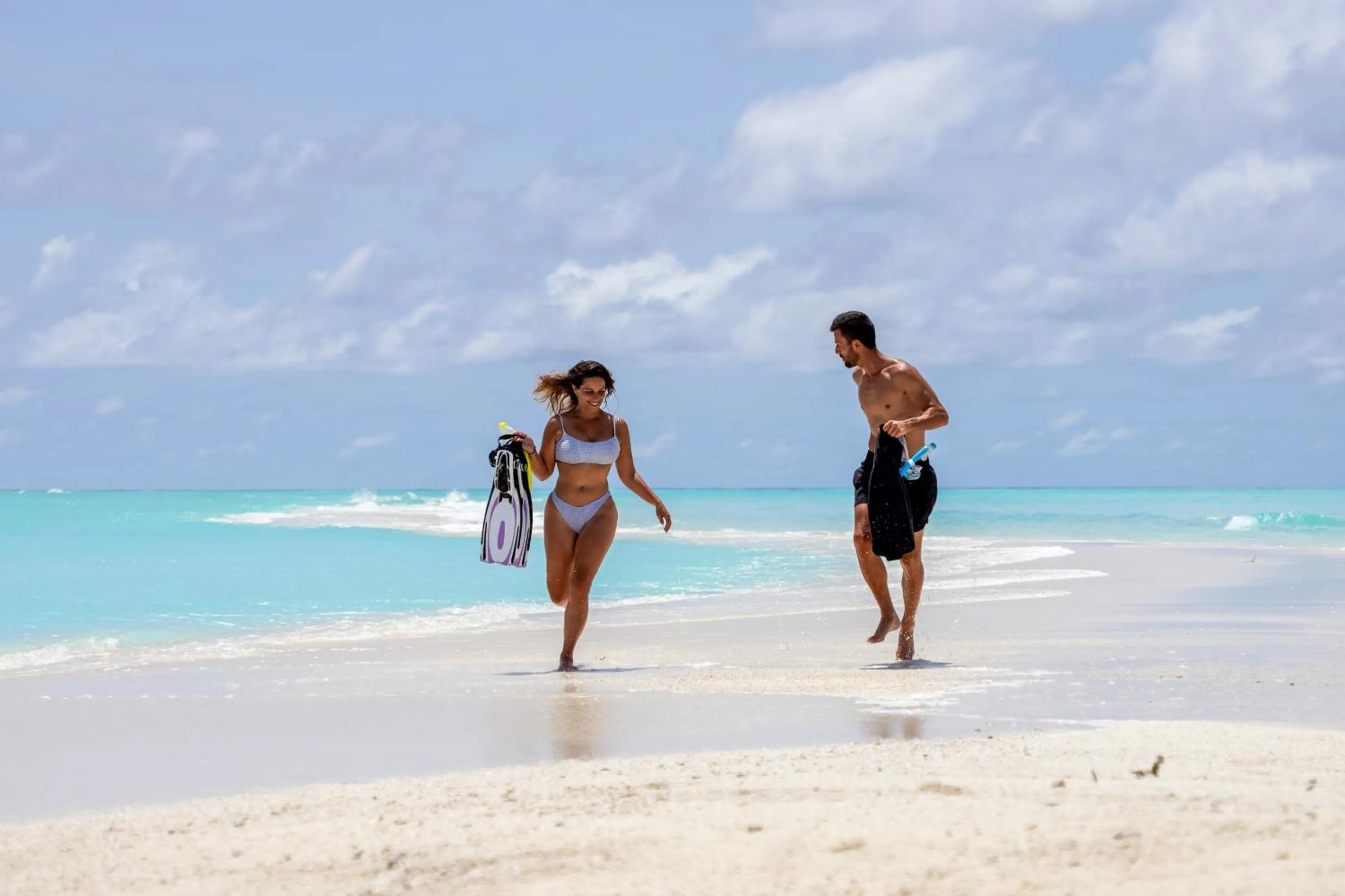 Activities in Shallow Lagoon Rasdhoo