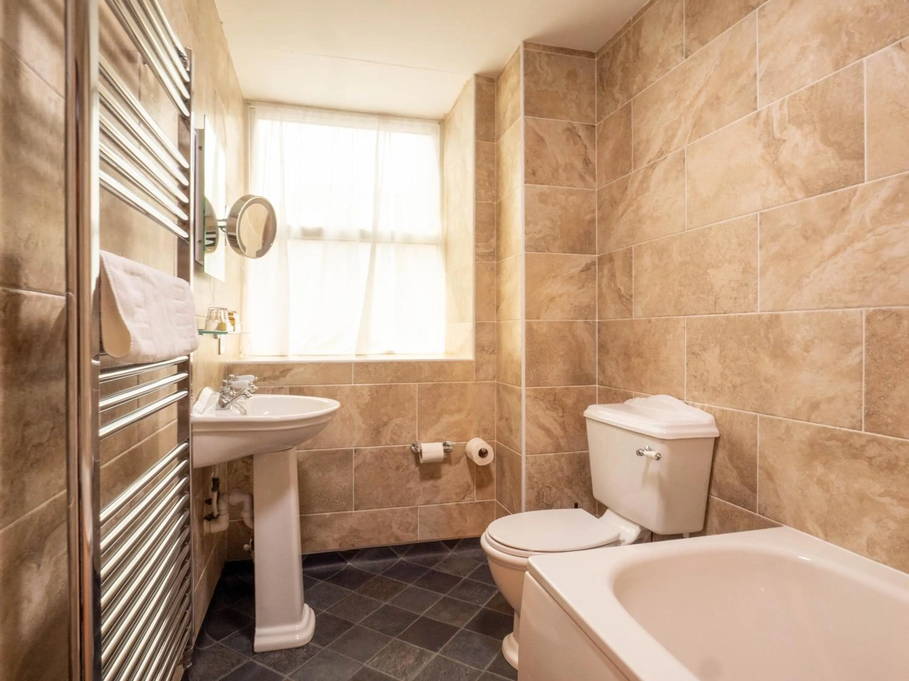 Bathroom in The Black Boy Inn
