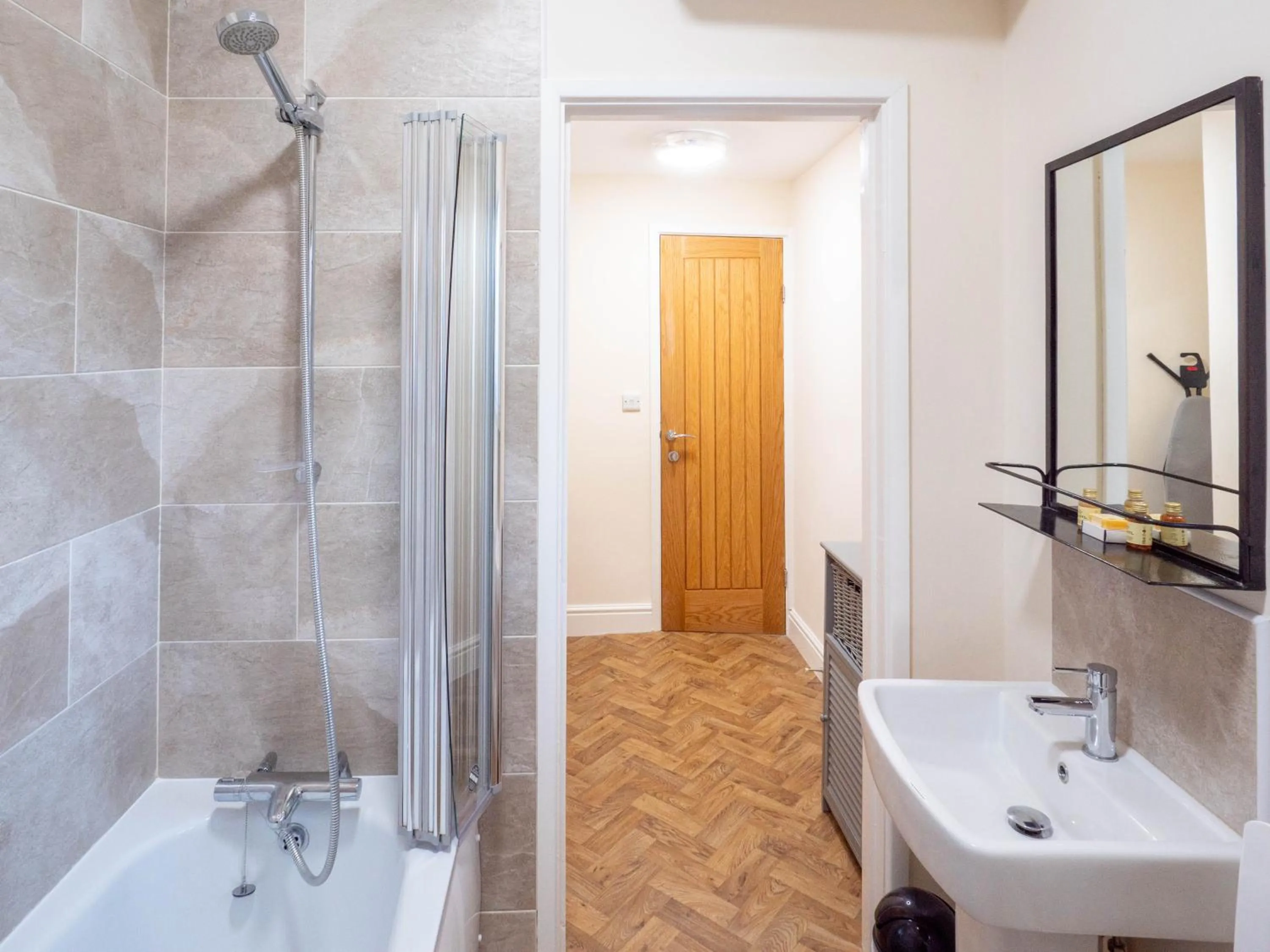 Bathroom in The Black Boy Inn