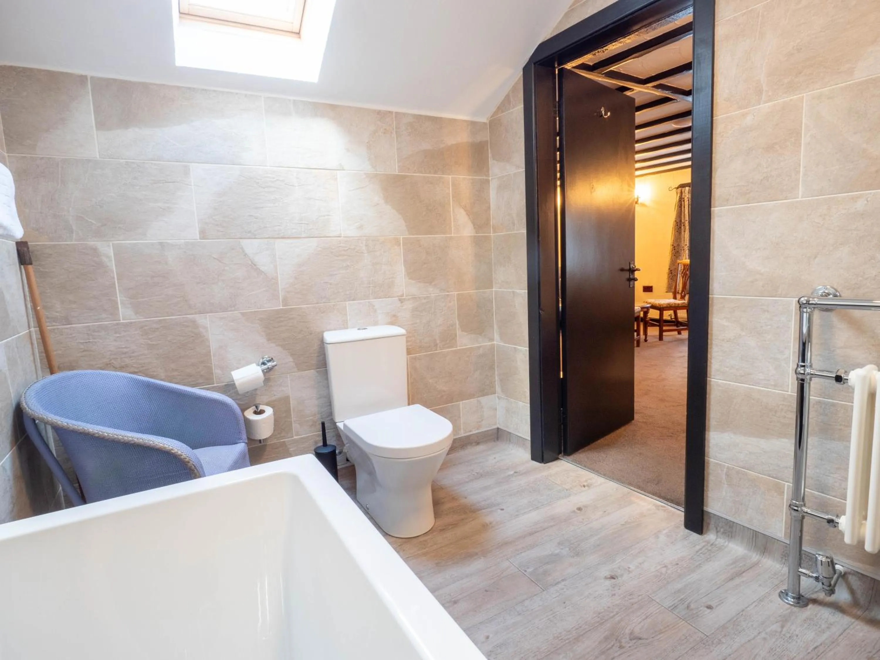 Bathroom in The Black Boy Inn