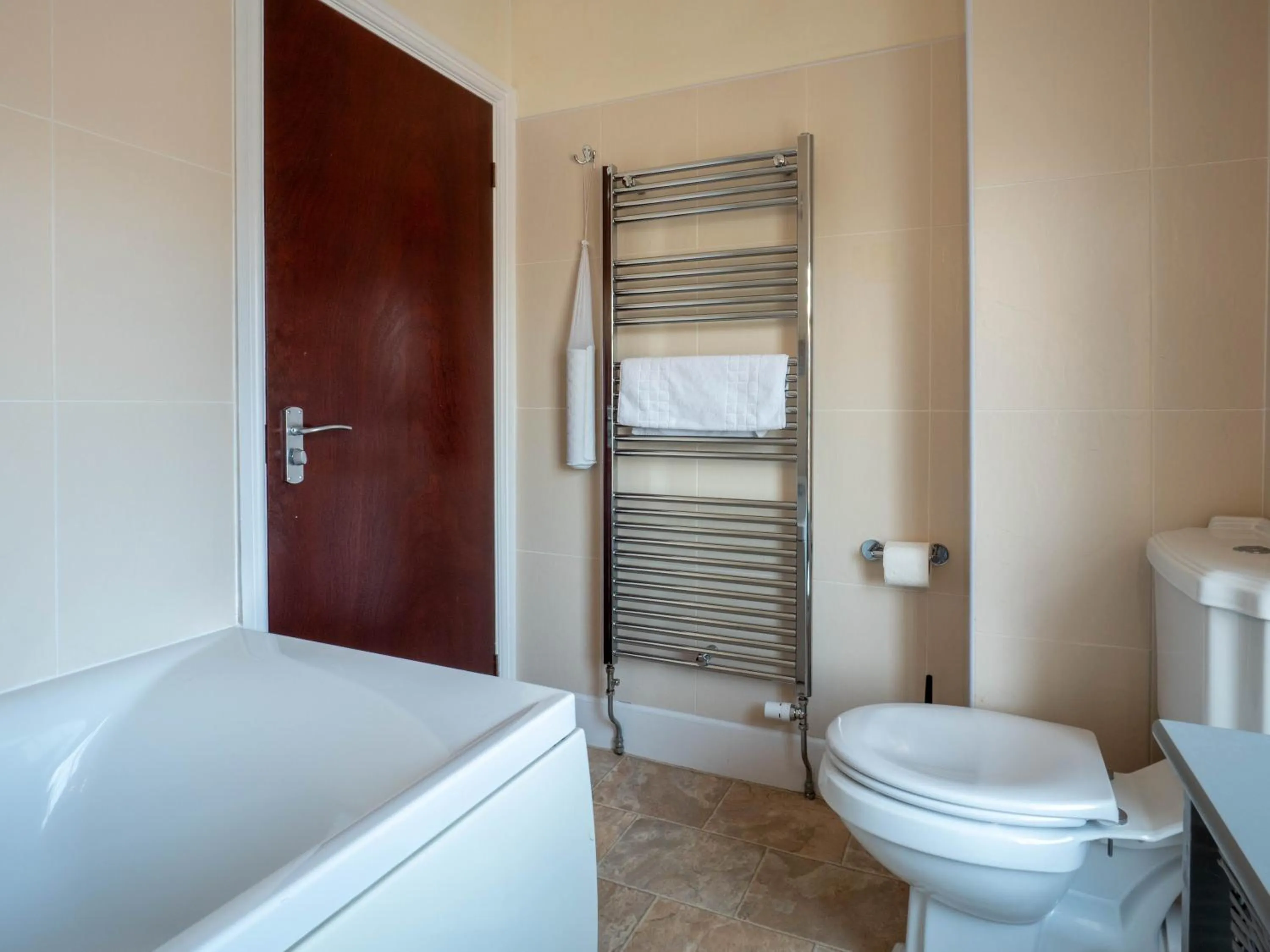 Bathroom in The Black Boy Inn