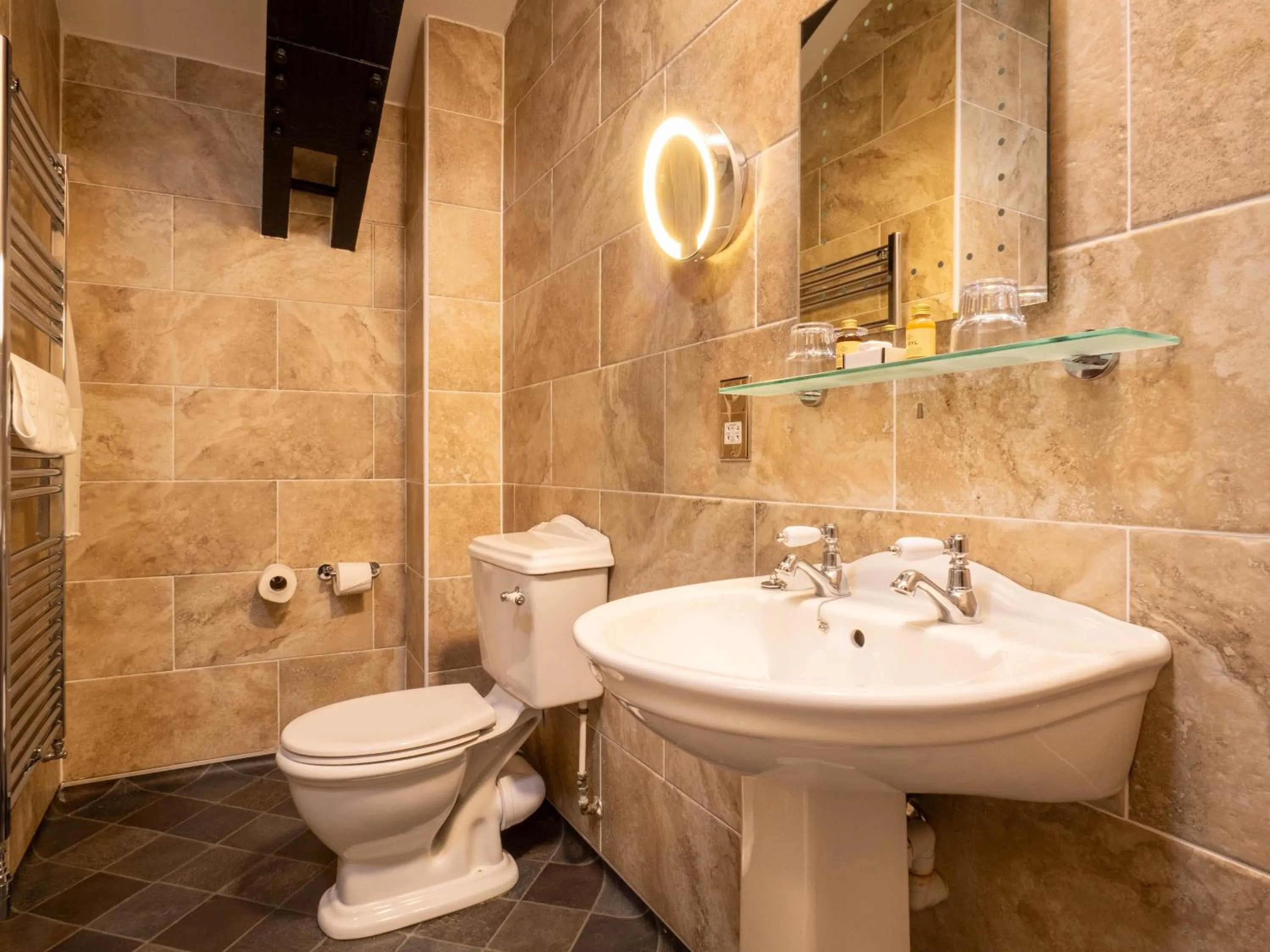 Bathroom in The Black Boy Inn