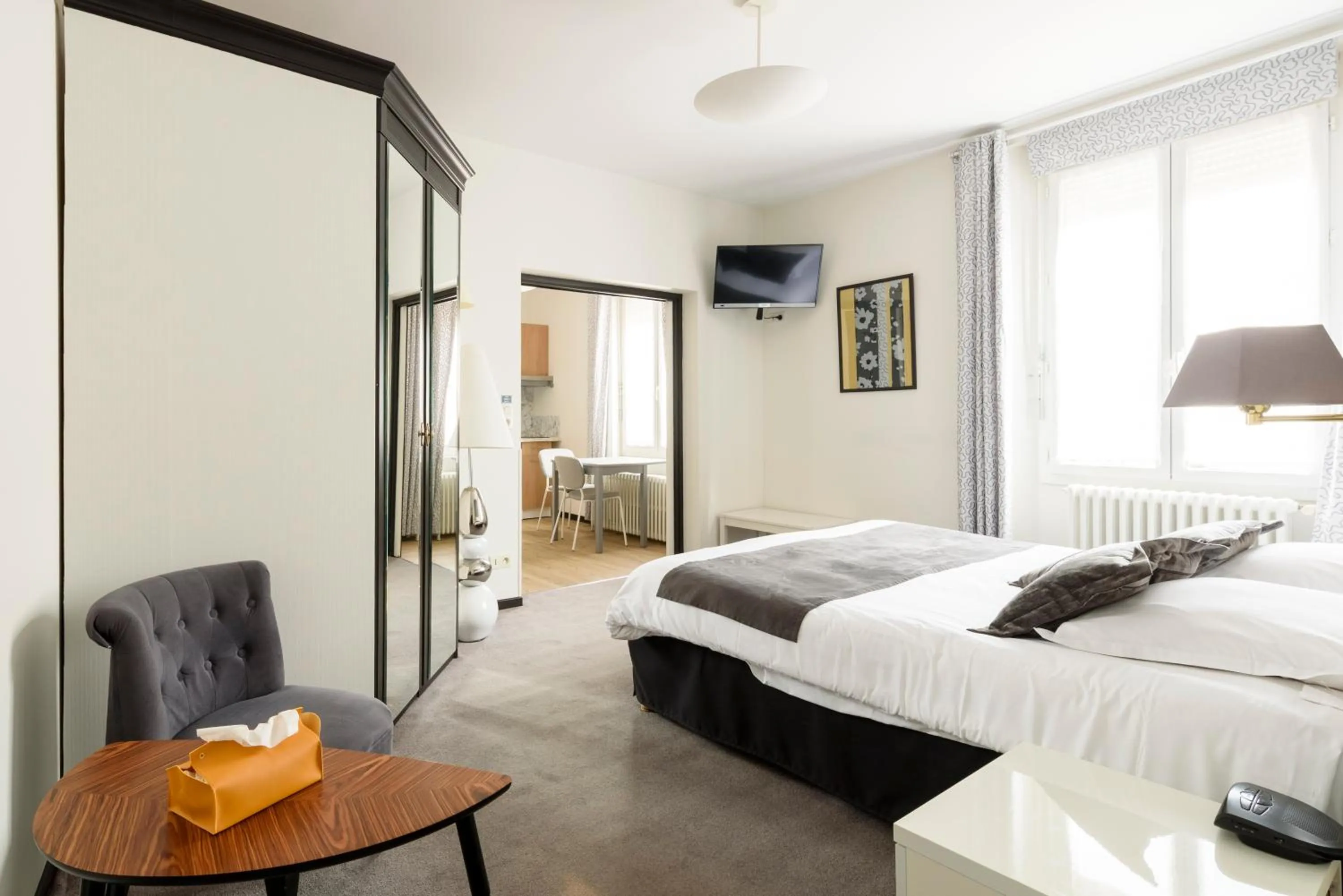 Bed in Cit' Hotel de France