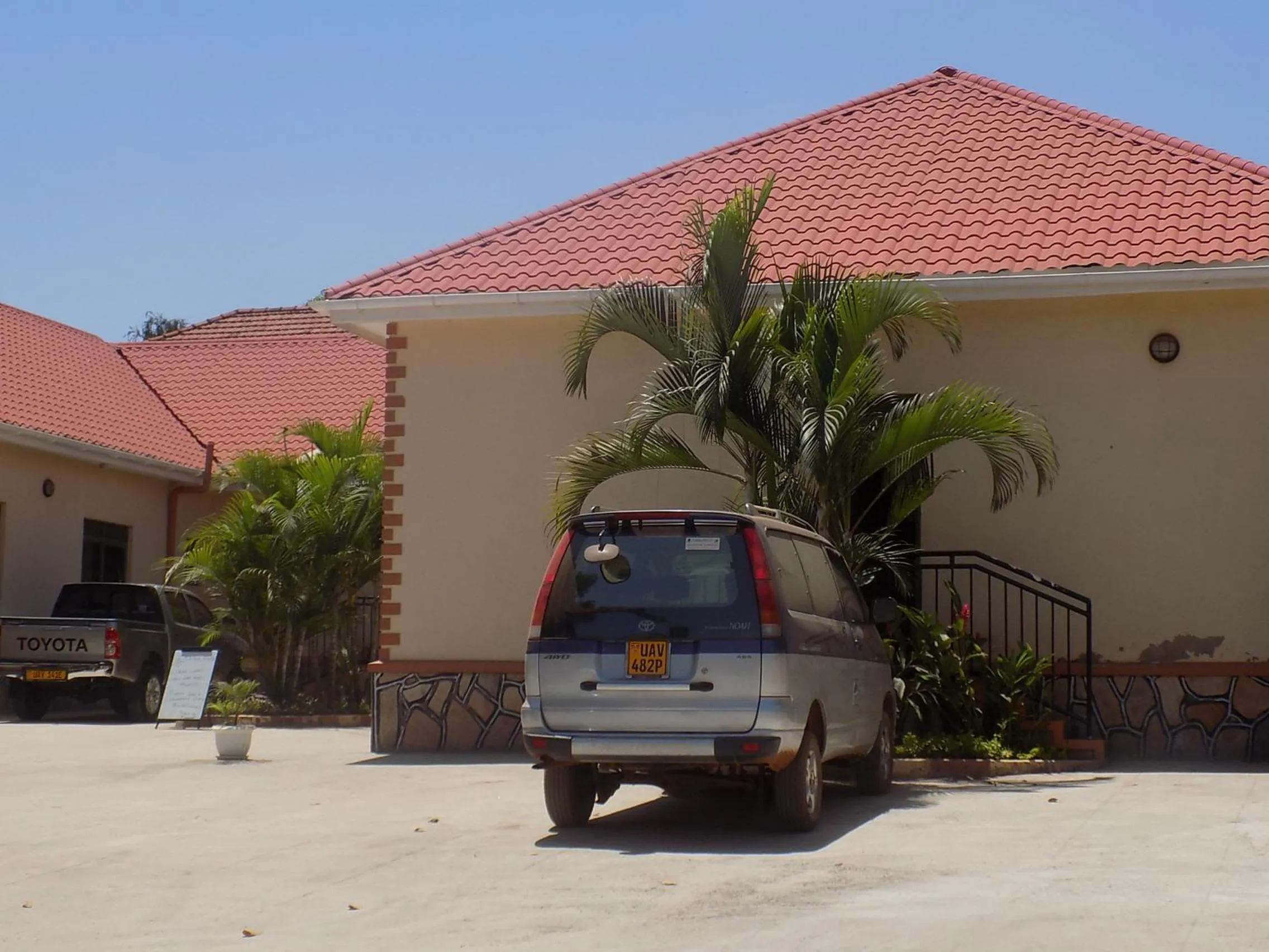 Facade/entrance in Etana Motel Kampala