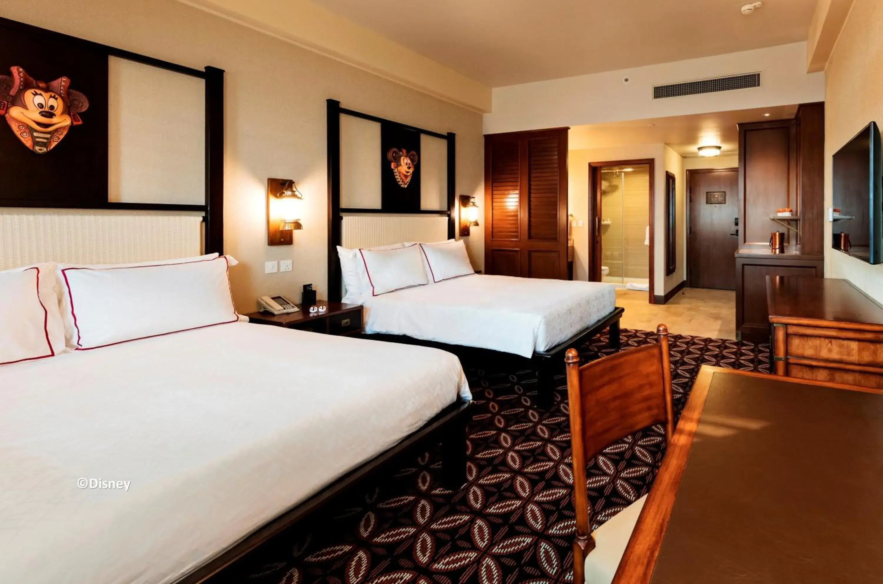 Photo of the whole room, Bed in Disney Explorers Lodge Photo of the whole room, Bed in Disney Explorers Lodge