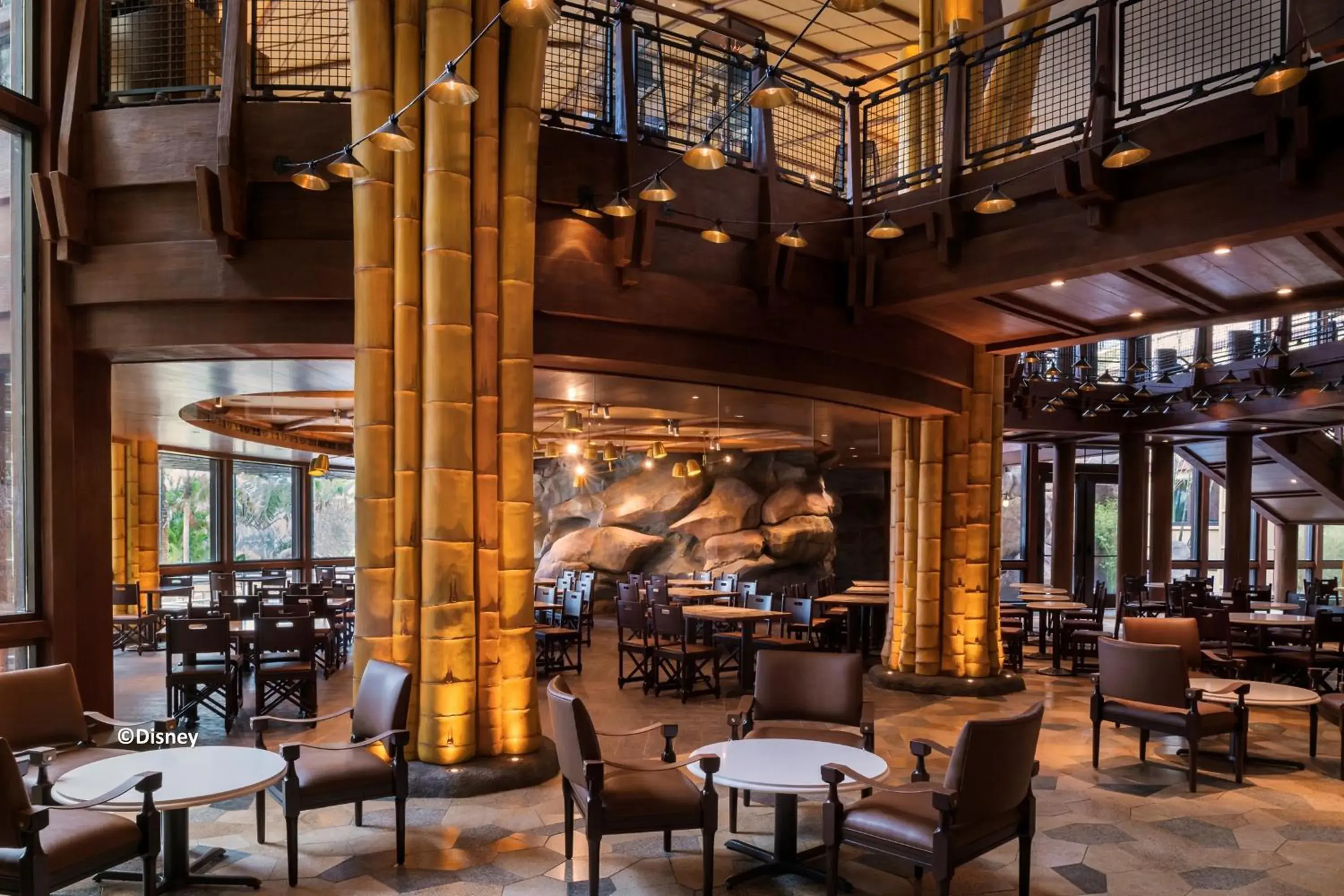 Restaurant/places to eat in Disney Explorers Lodge Restaurant/places to eat in Disney Explorers Lodge
