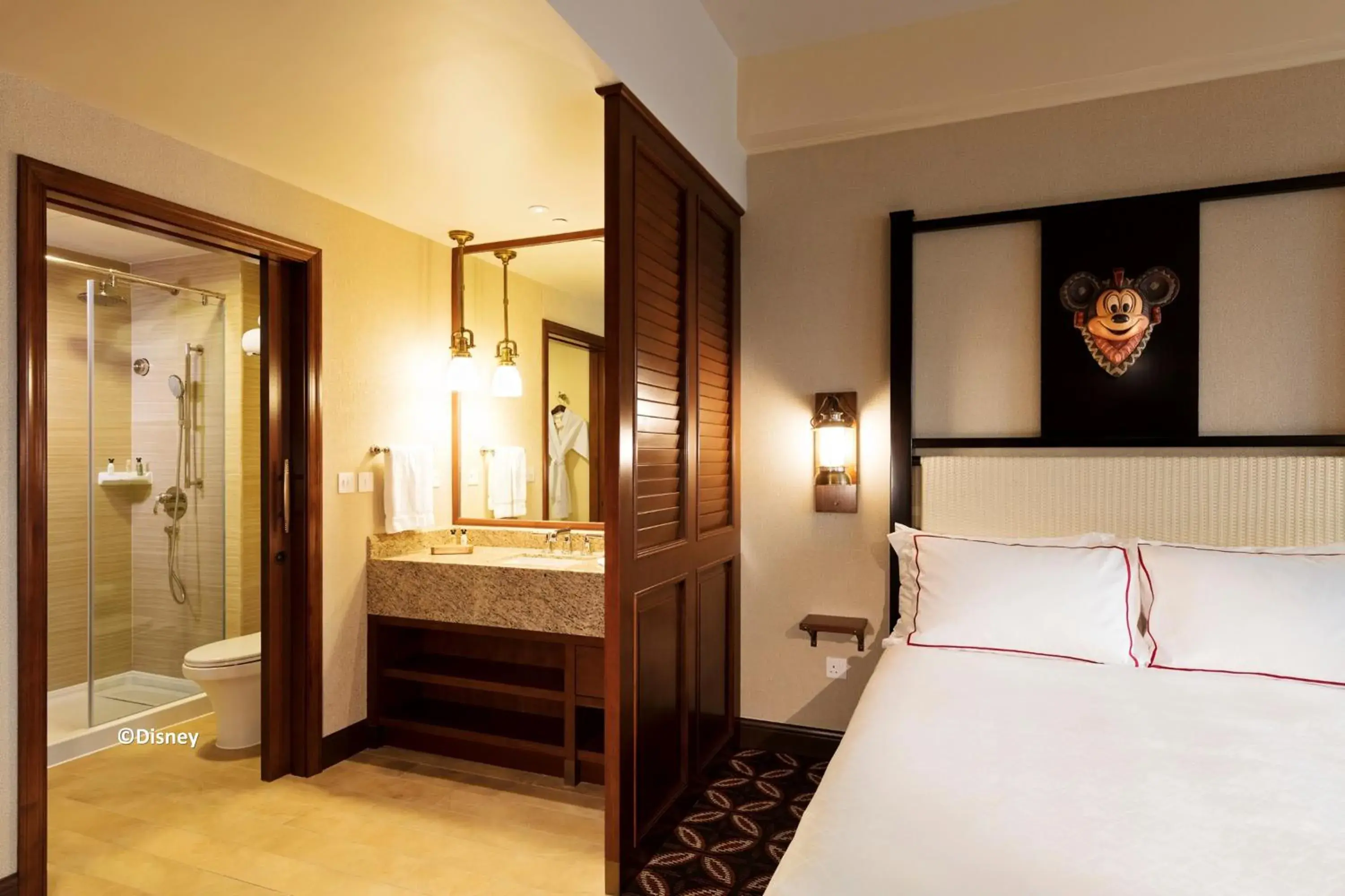 Bathroom, Bed in Disney Explorers Lodge Bathroom, Bed in Disney Explorers Lodge