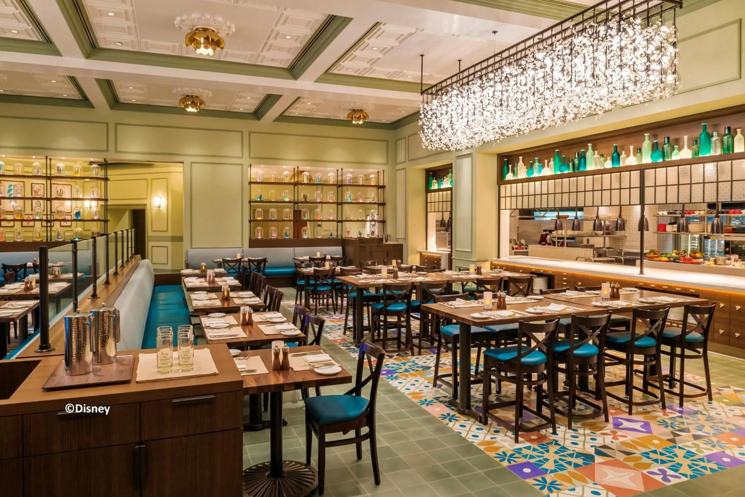 Restaurant/places to eat in Disney Explorers Lodge Restaurant/places to eat in Disney Explorers Lodge