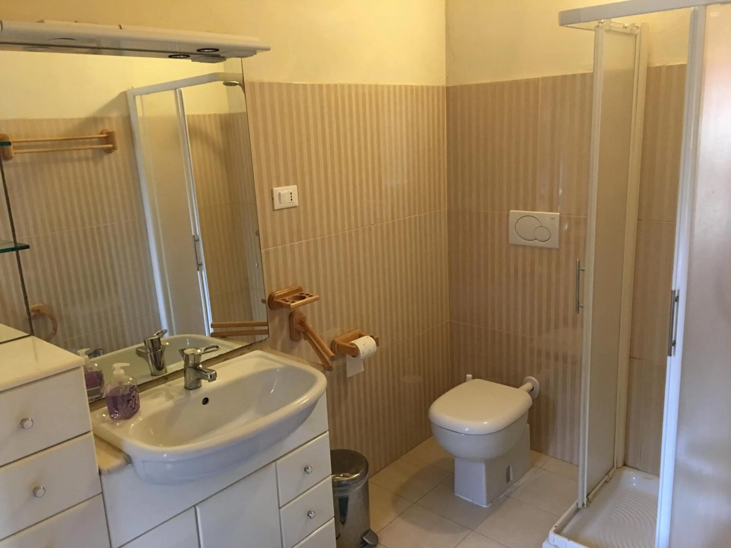 Shower in Ca' Le Rose