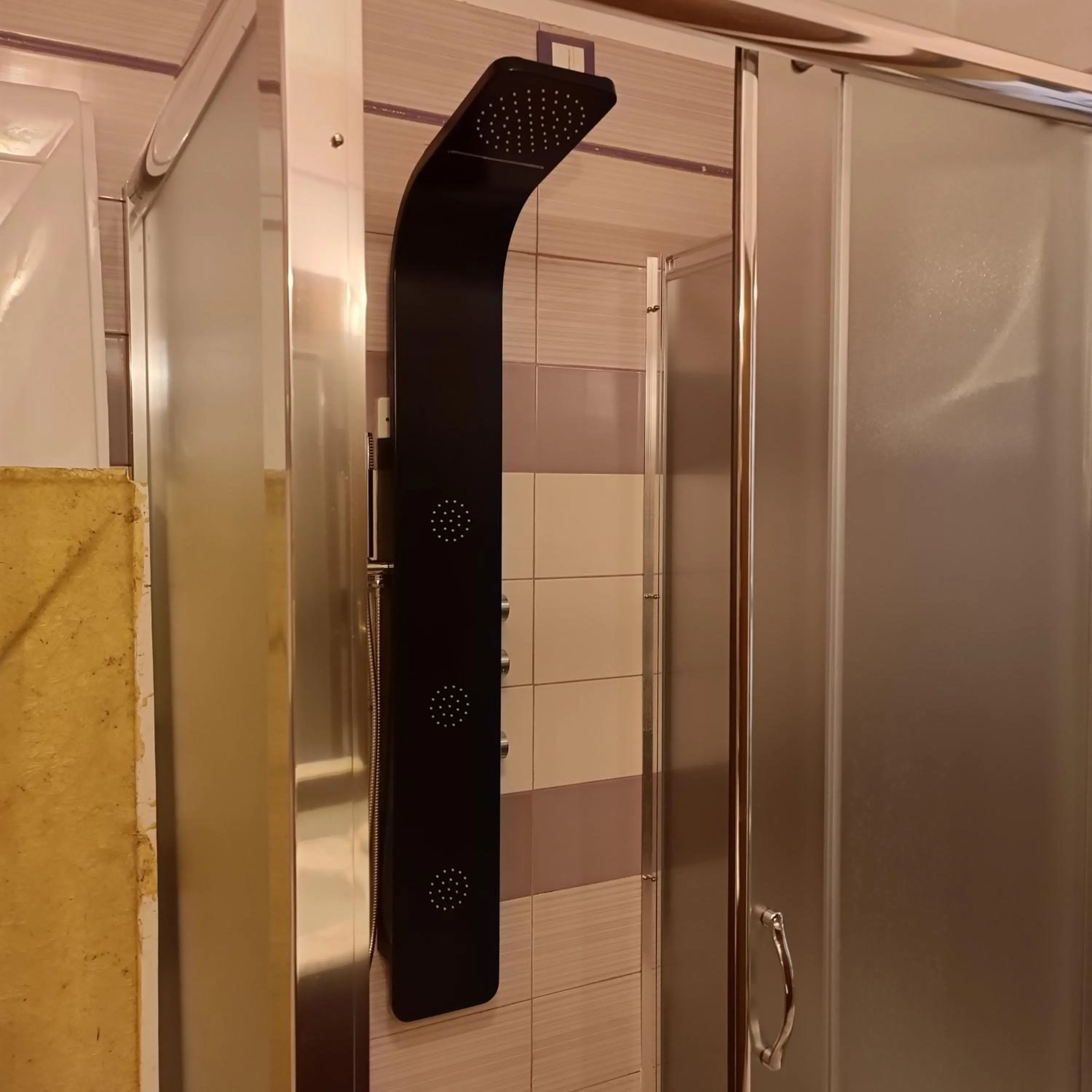 Shower in Ca' Le Rose