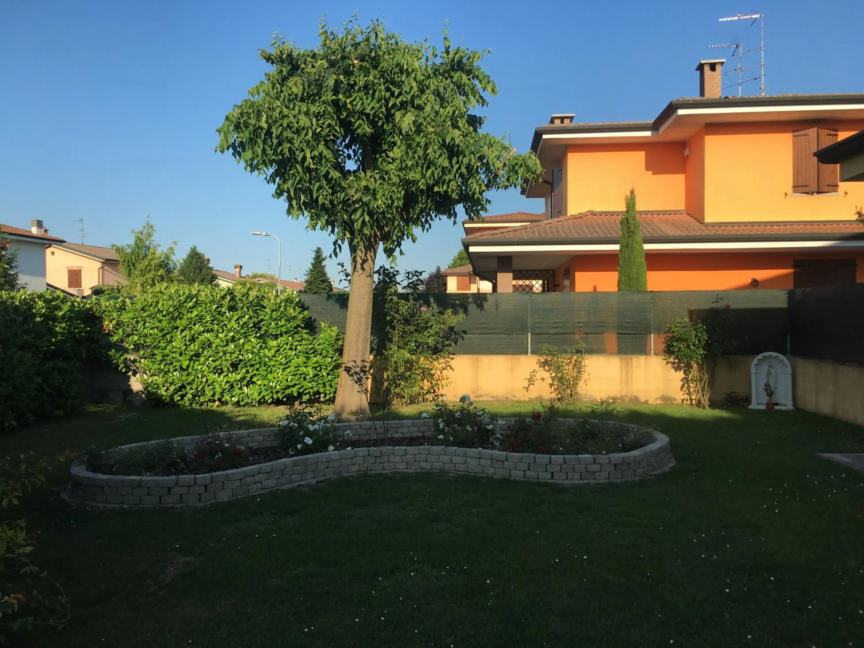 Property building in Ca' Le Rose