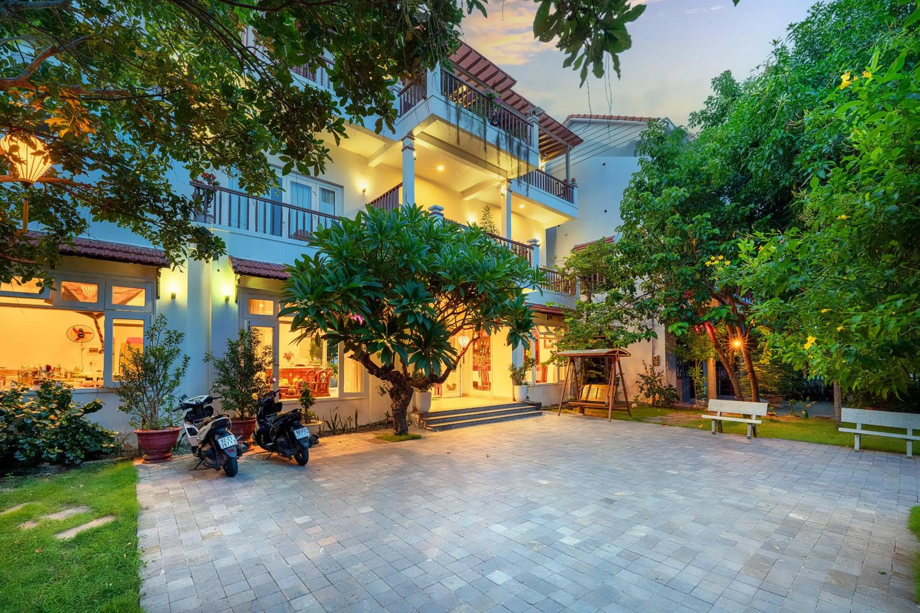 Property building in Hoi An Palmy Villa