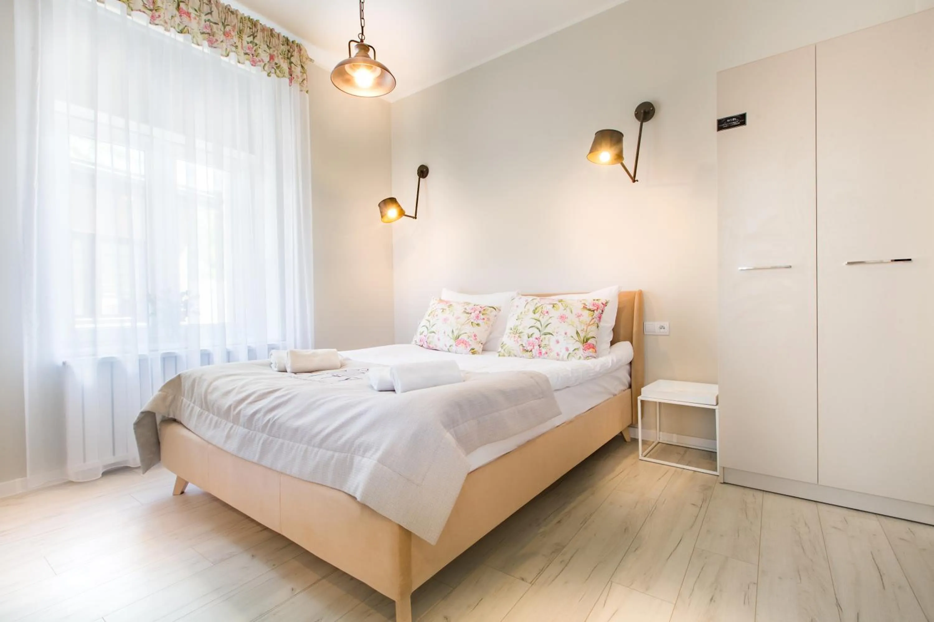 Bedroom, Bed in Apartamenty City.