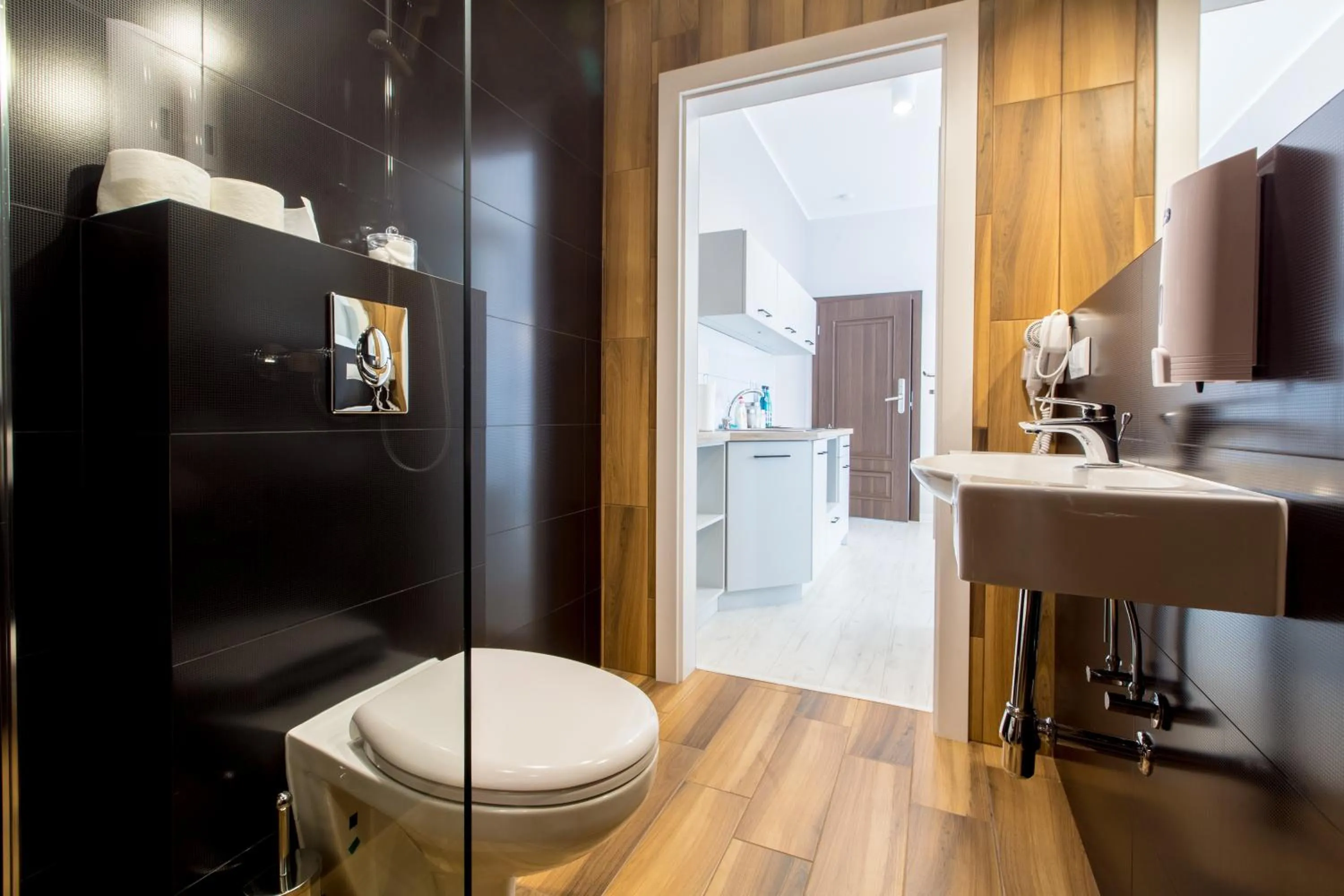 Toilet in Apartamenty City.