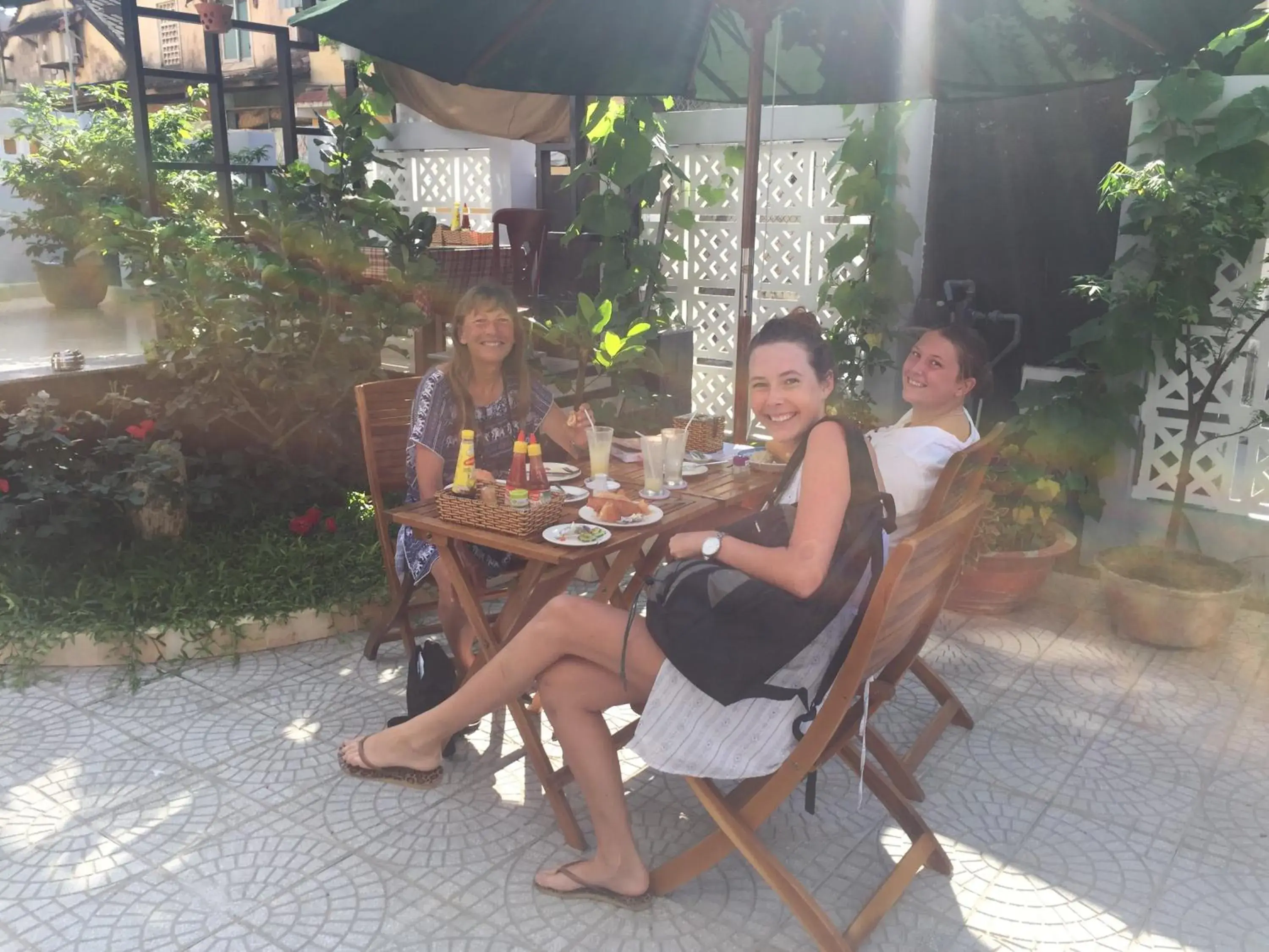 Restaurant/places to eat in Smart Garden Homestay Restaurant/places to eat in Smart Garden Homestay