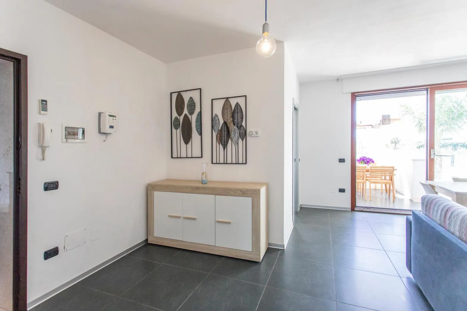 Living room in Appartamento Dune by Apulia home