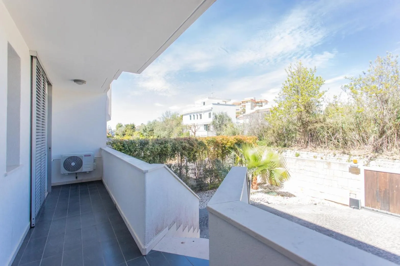 Facade/entrance in Appartamento Dune by Apulia home