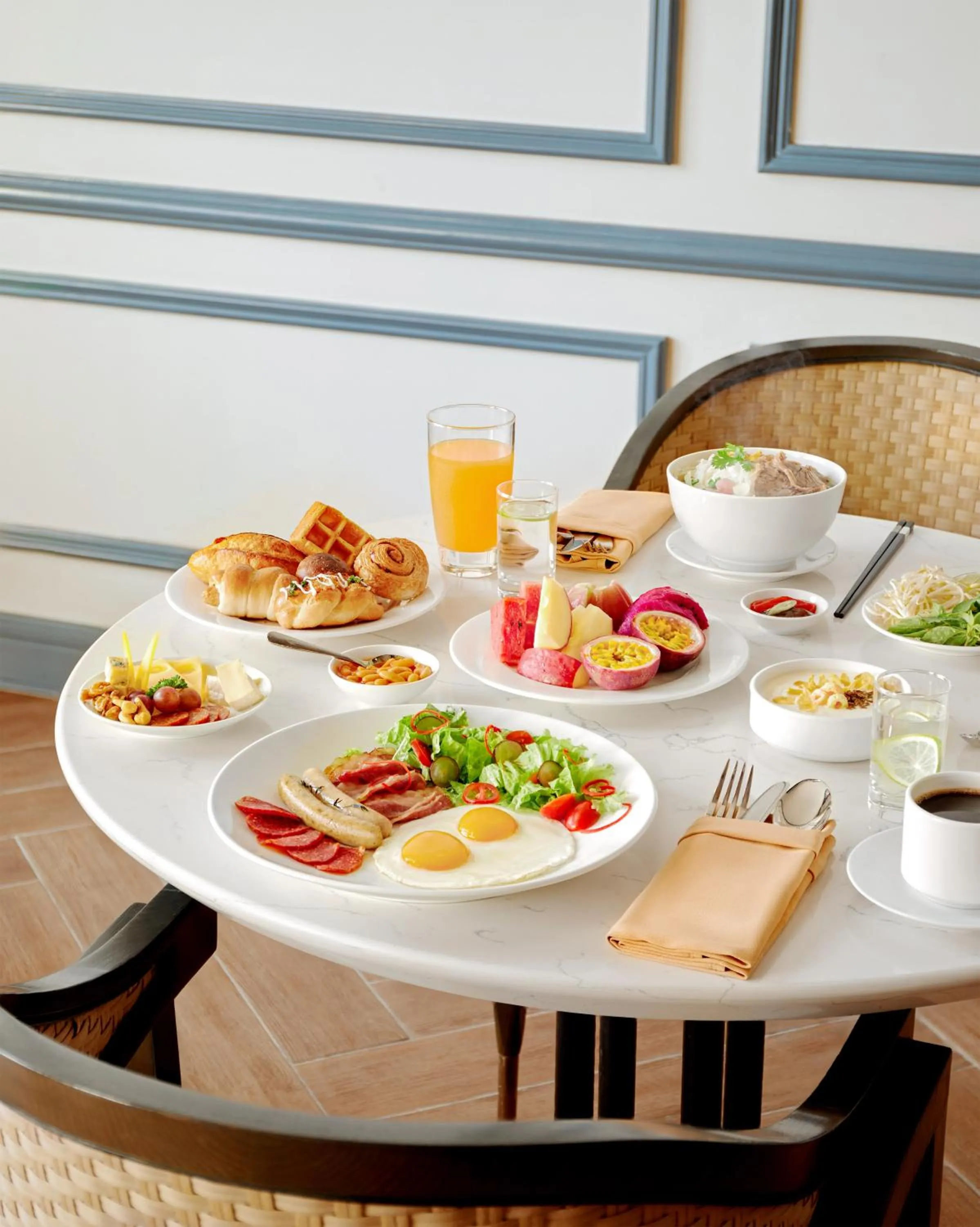 Breakfast in Melia Vinpearl Phu Quoc