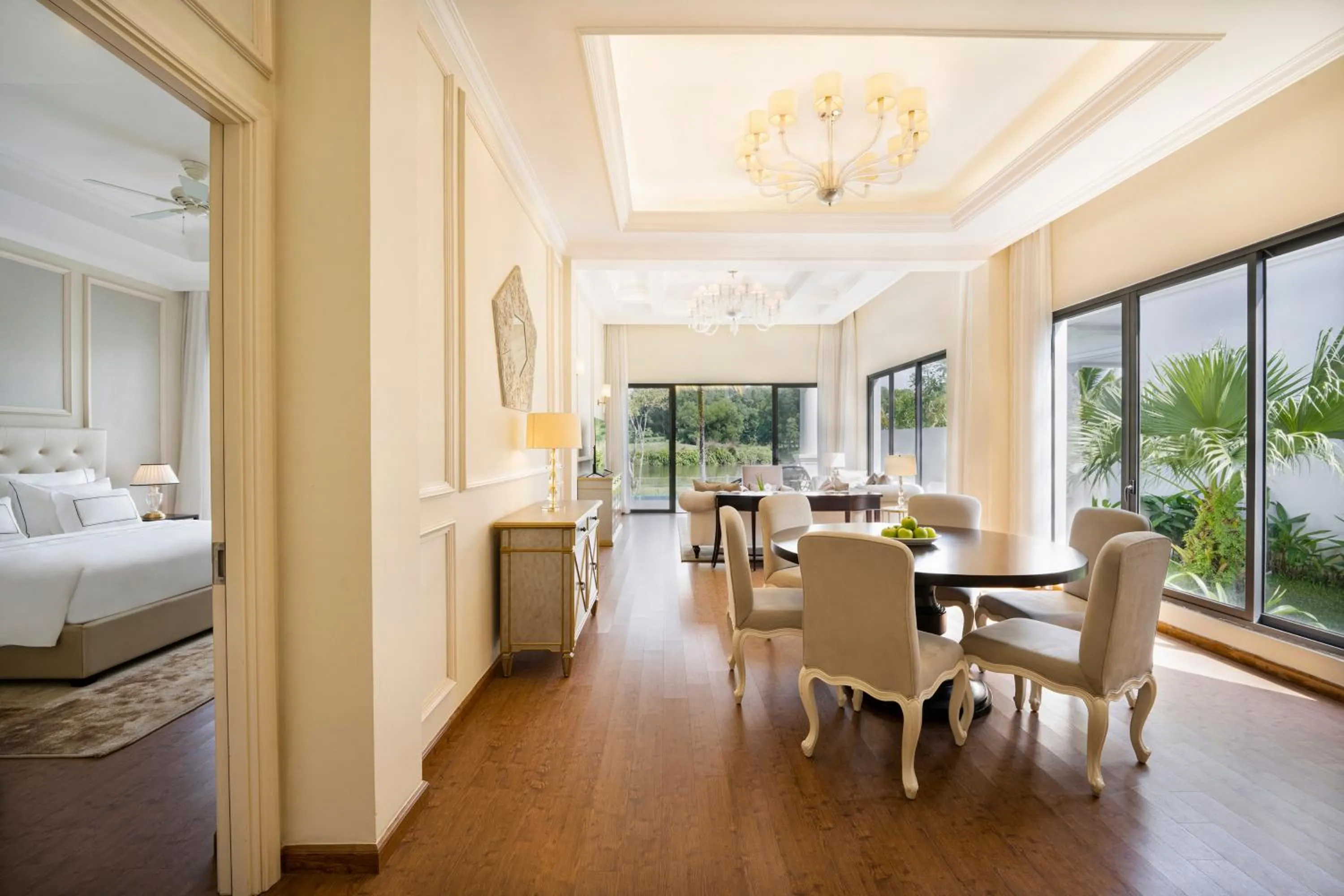 Living room, Bed in Melia Vinpearl Phu Quoc