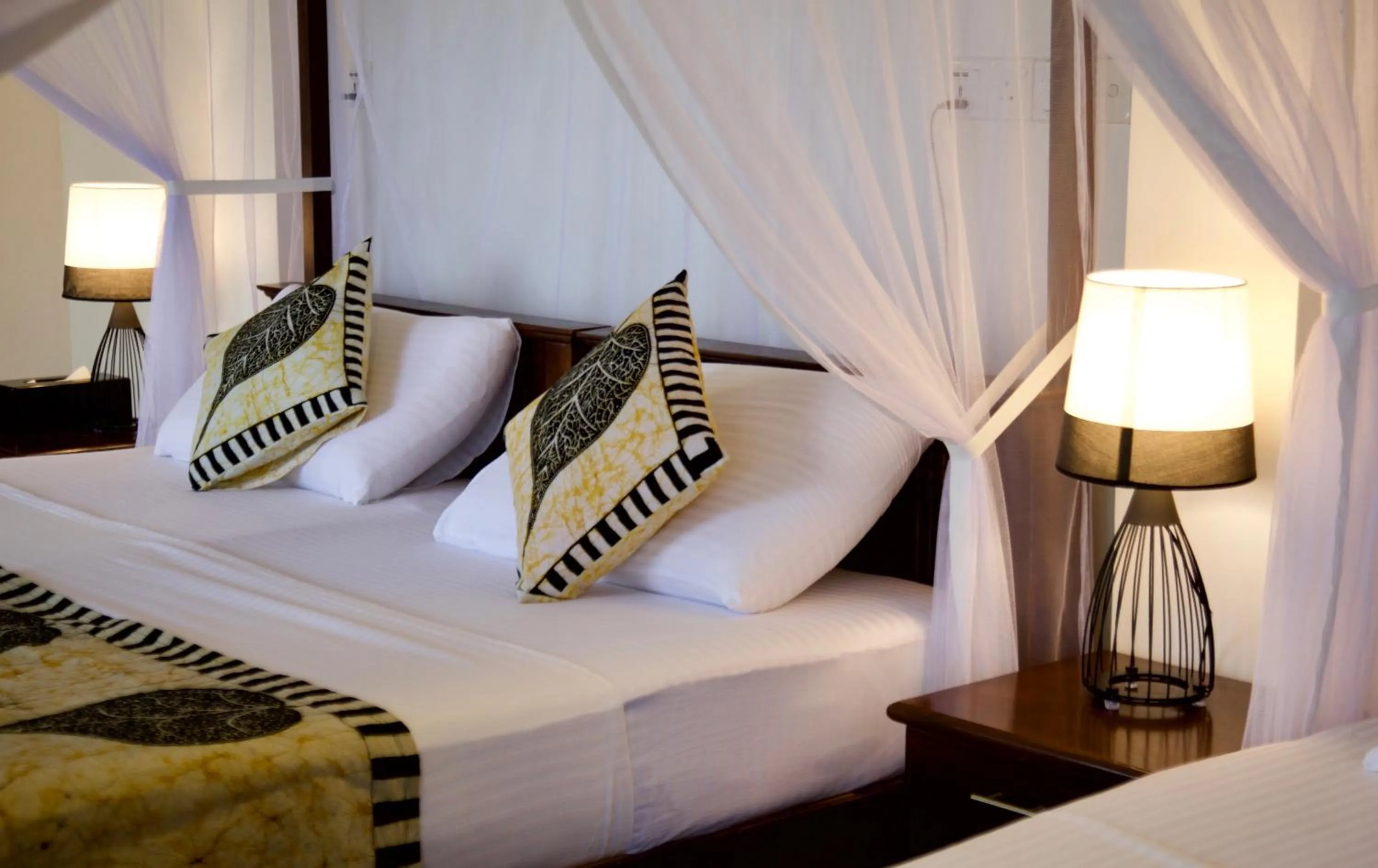 Bed in Glamour Mirissa