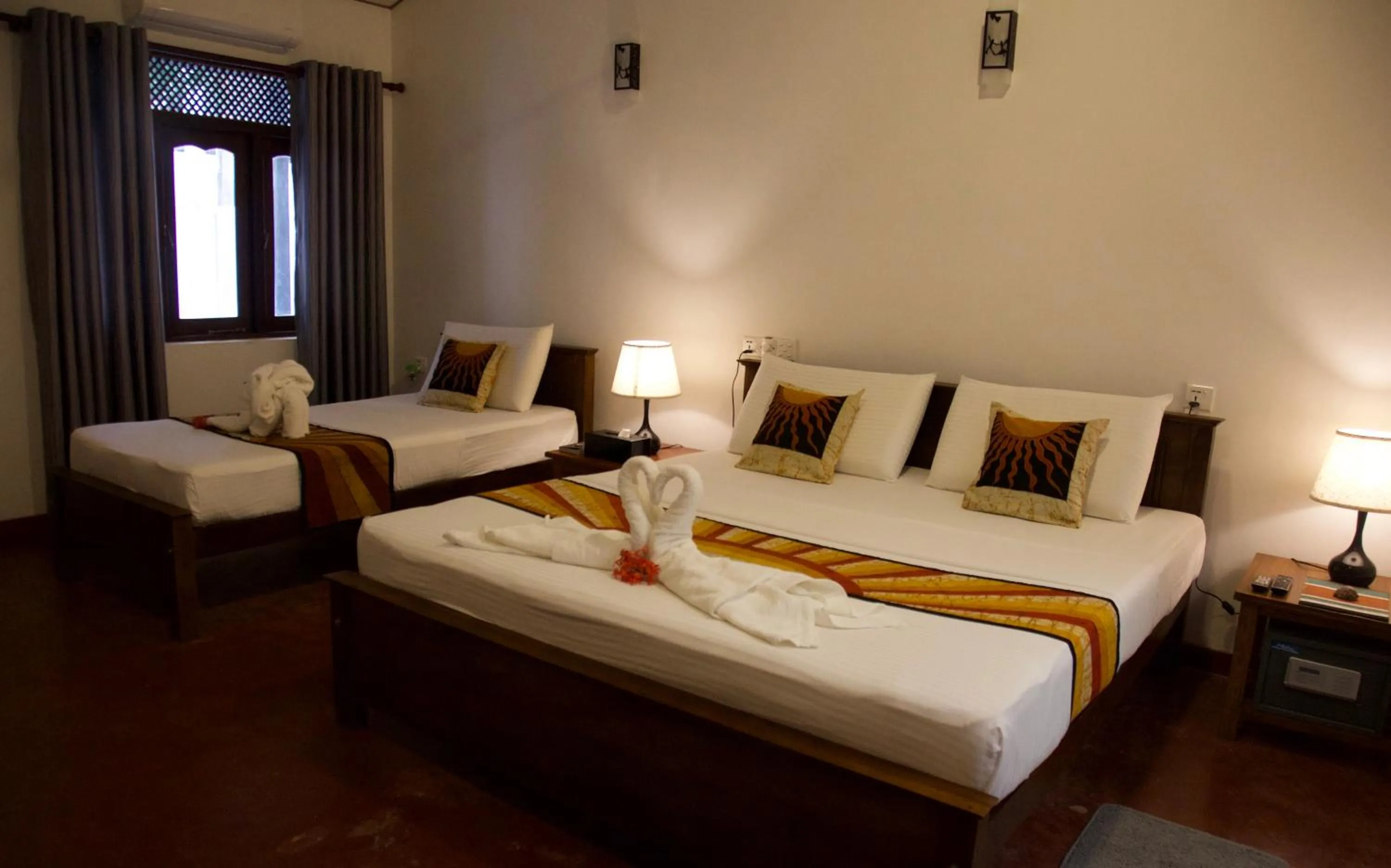 Bed in Glamour Mirissa