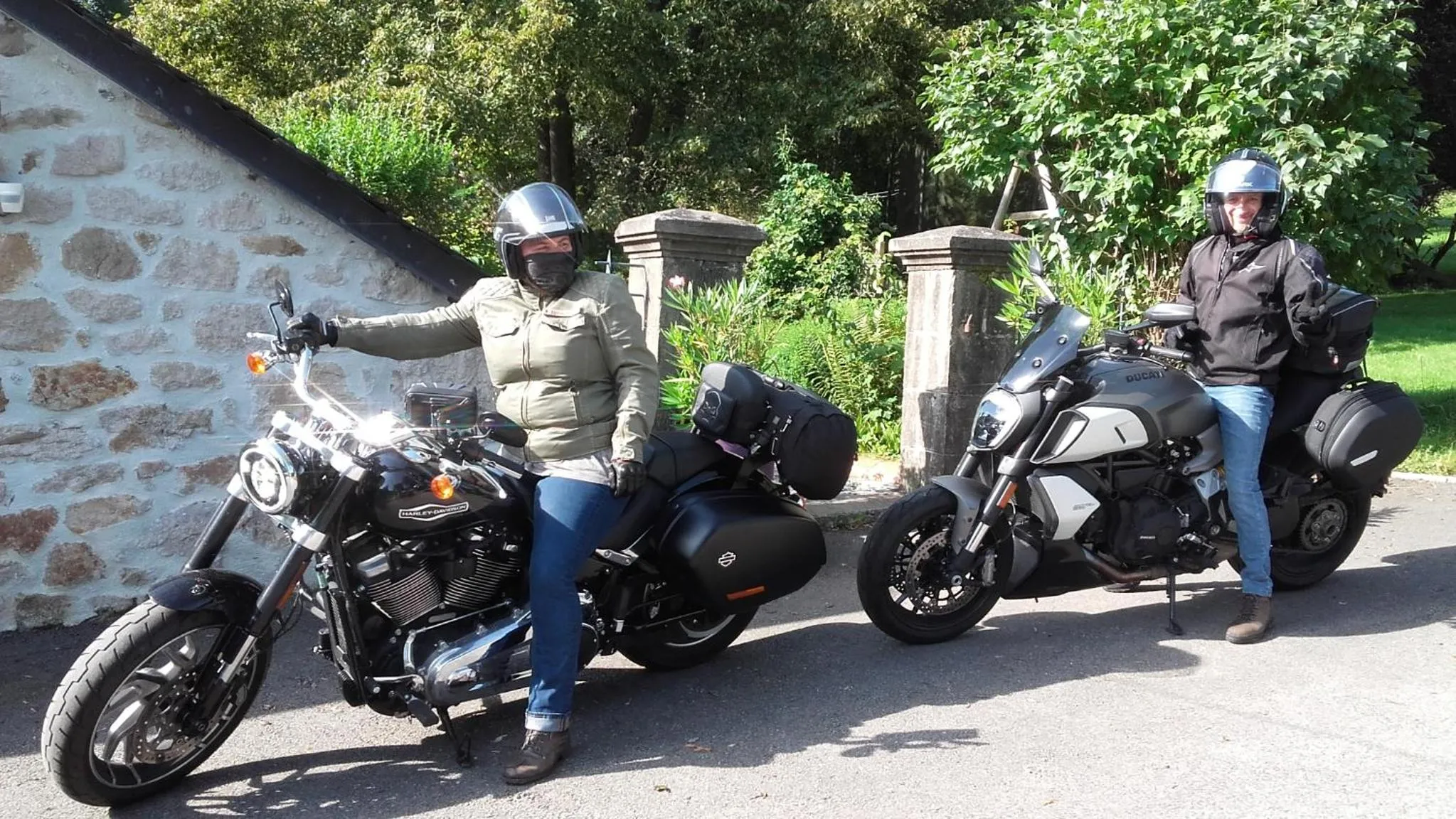 People in Le Relais des Capucines