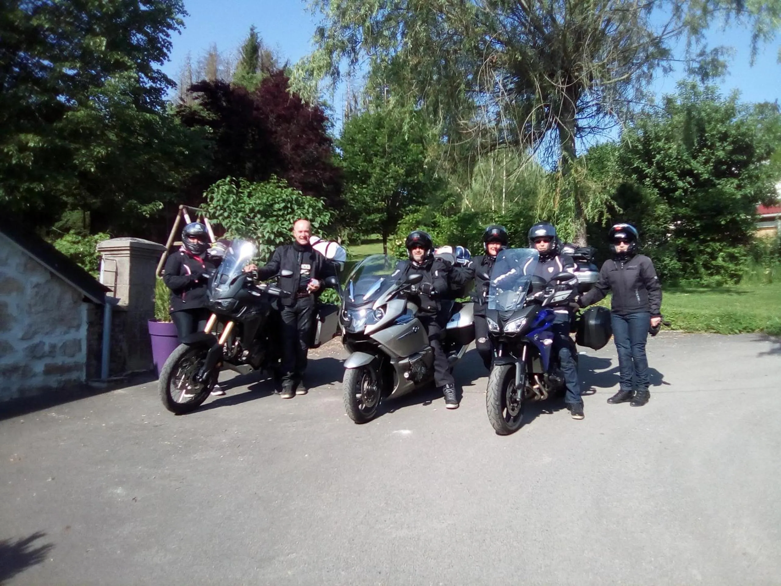 group of guests in Le Relais des Capucines