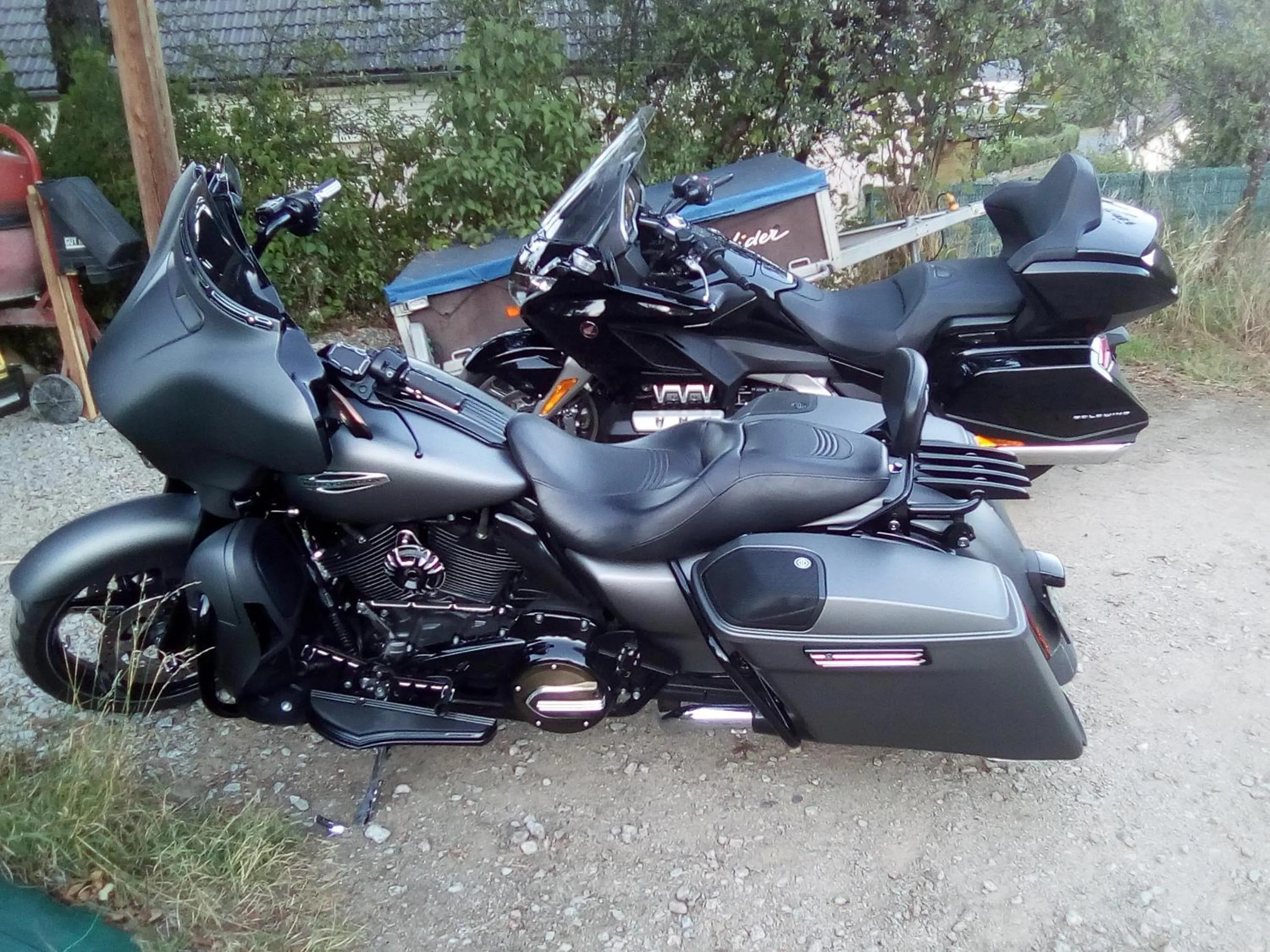 People in Le Relais des Capucines